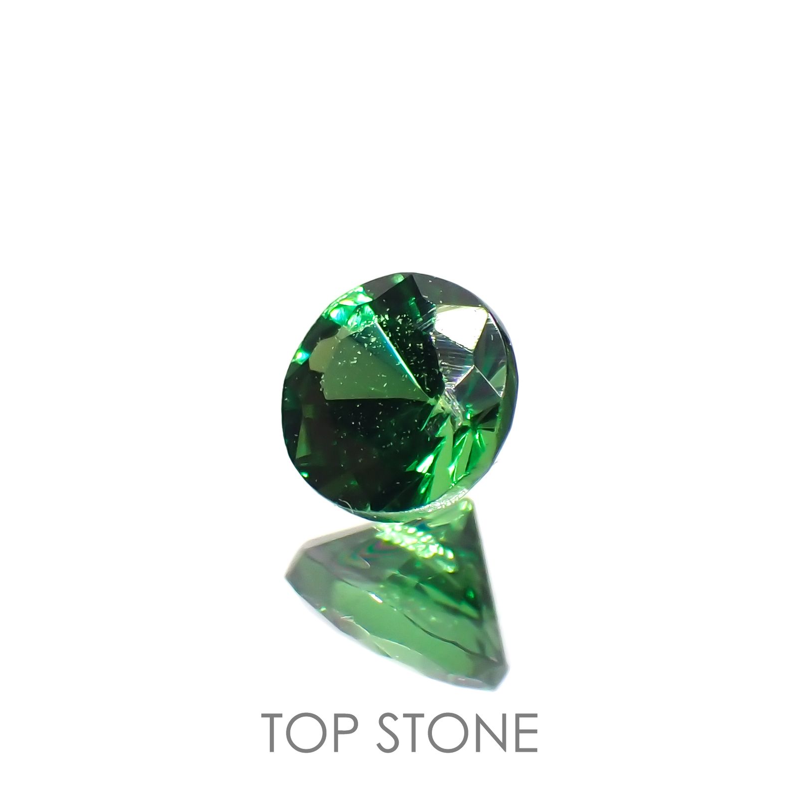 ツァボライト(宝石名ガーネット)タンザニア産 0.13ct 識別済[221018720]3x2.9mm前後