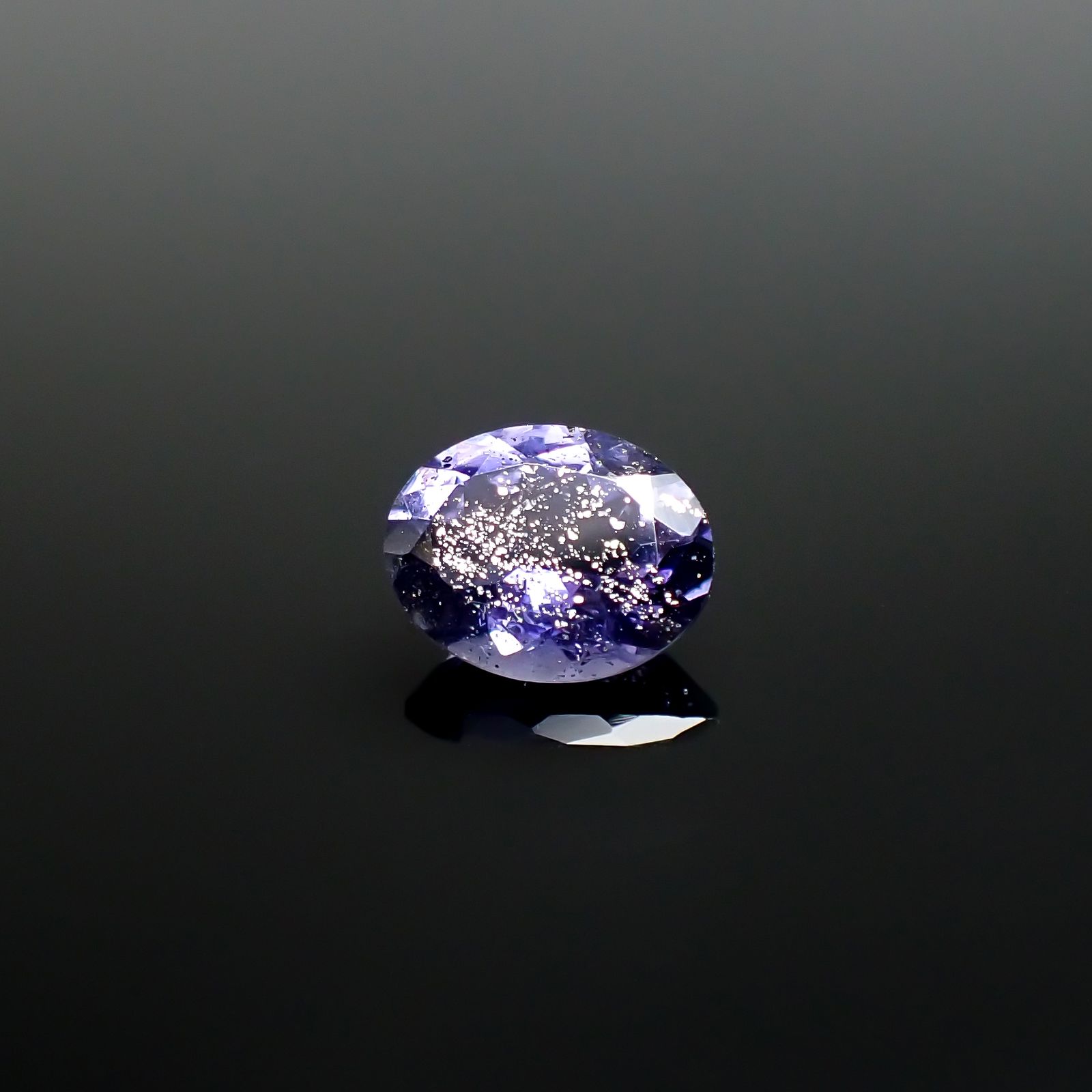 アイオライトサンストーン インド/ブラジル産 1.52ct[231224844]8.8x7mm前後