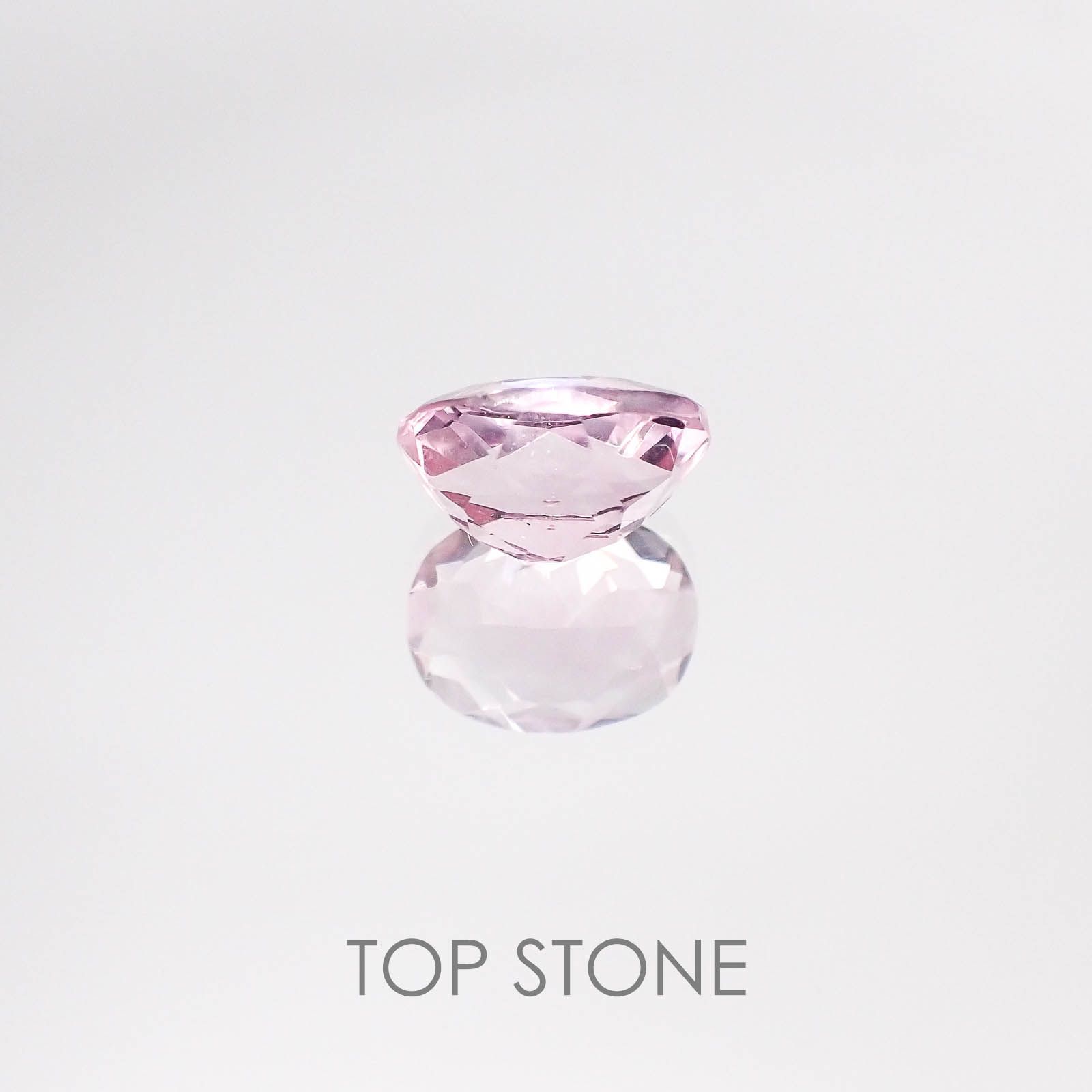 ピンクフローライト ブラジル産 ルース 1.58ct[20084747]8×6.3mm前後