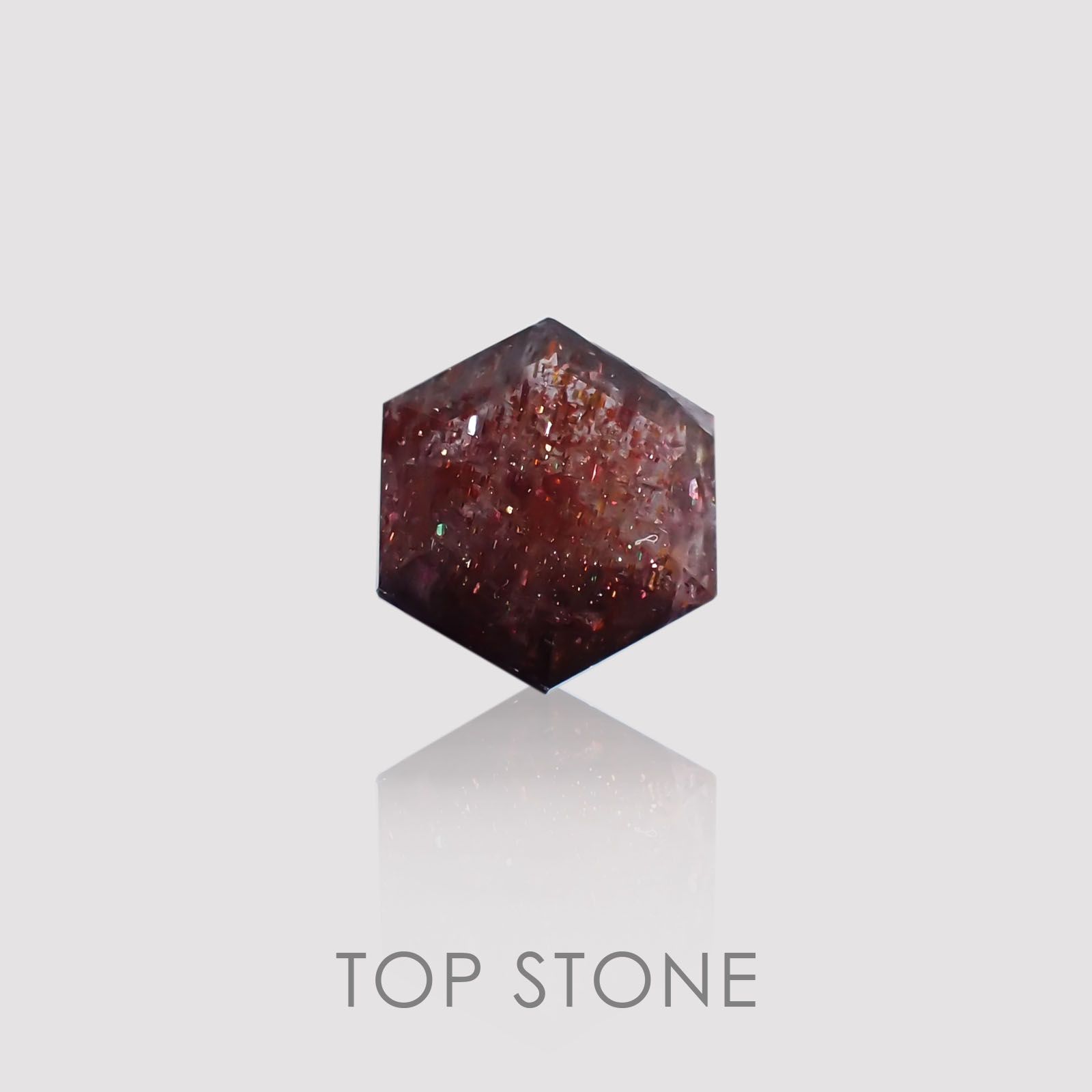 ◇ヘキサゴンカット◇ブラッドショットアイオライトSA インド産 ルース 0.79ct[210210083]6×6mm前後