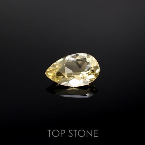 イエロースキャポライト(宝石名イエロー・スキャポライト)タンザニア産 0.65ct 識別済[220918028]8x4.9mm前後