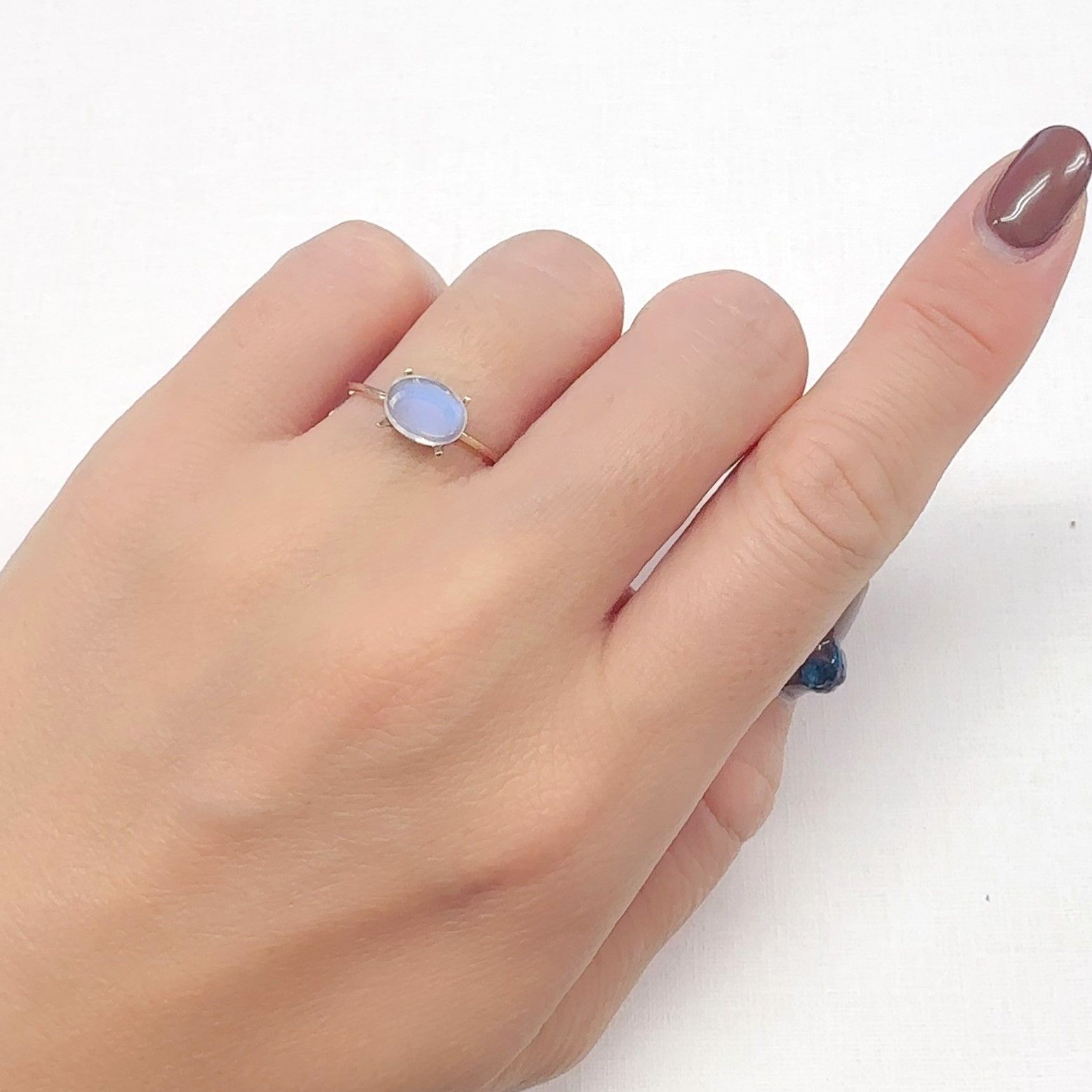 ムーンストーン(宝石名オーソクレース)インド/スリランカ産 0.89ct 識別済[240527716]8x6.1mm前後