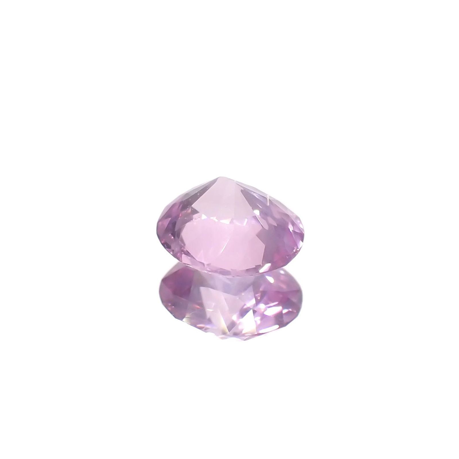 シルキーピンクサファイア 非加熱 ベトナム産 0.54ct / 5.3x4.7mm前後 [260822796]
