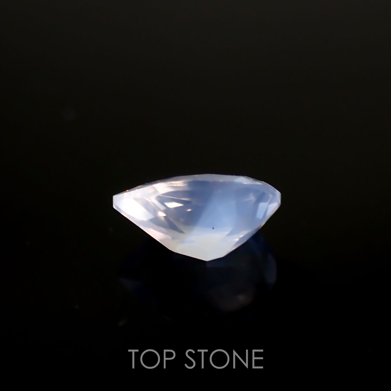 ムーンストーン(宝石名ムーンストーン)インド/スリランカ産 0.57ct 識別済[211113670]7x5mm前後