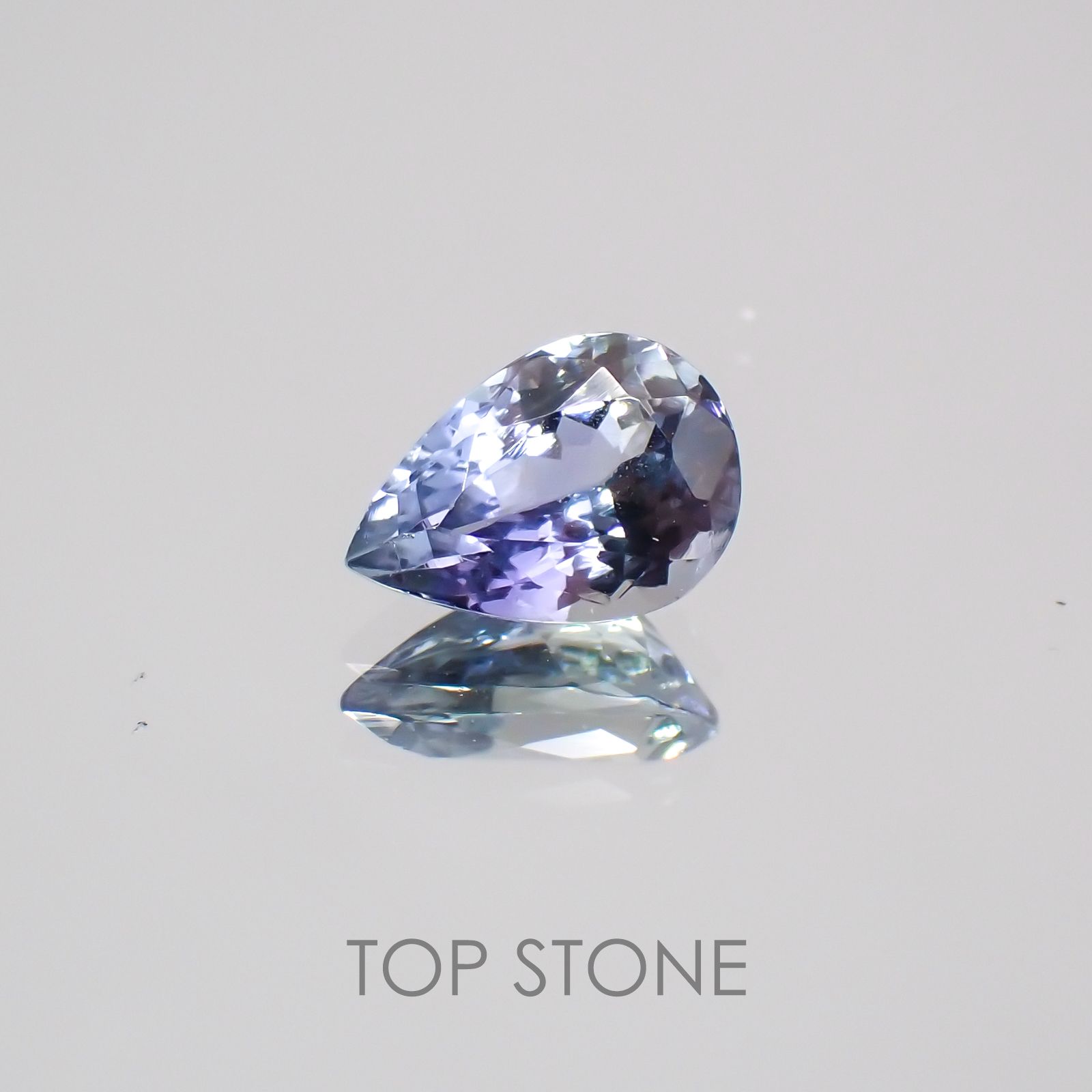 バイカラータンザナイト タンザニア産 ルース 0.74ct[210310098]7×5mm前後