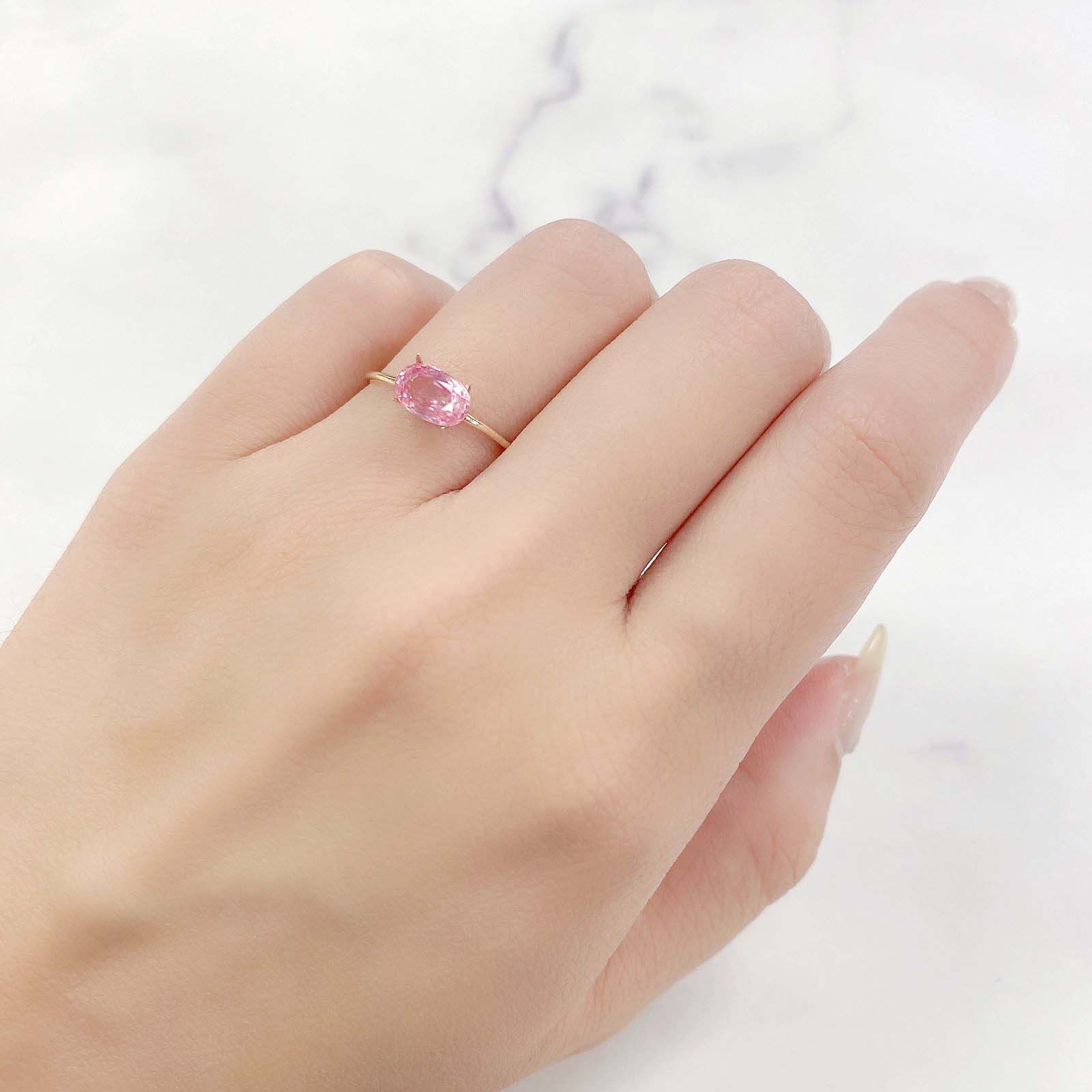 ピンクスピネル(宝石名ピンク・スピネル)タンザニア産 1.212ct ソ付(彩珠)[230722571]7.6x5mm前後