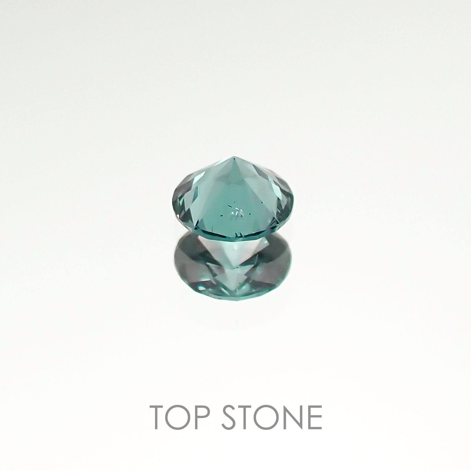 カラーチェンジガーネット(アレキタイプ) マダガスカル・ベキリー産 ルース 0.159ct[20106623]3.3×3.3mm前後