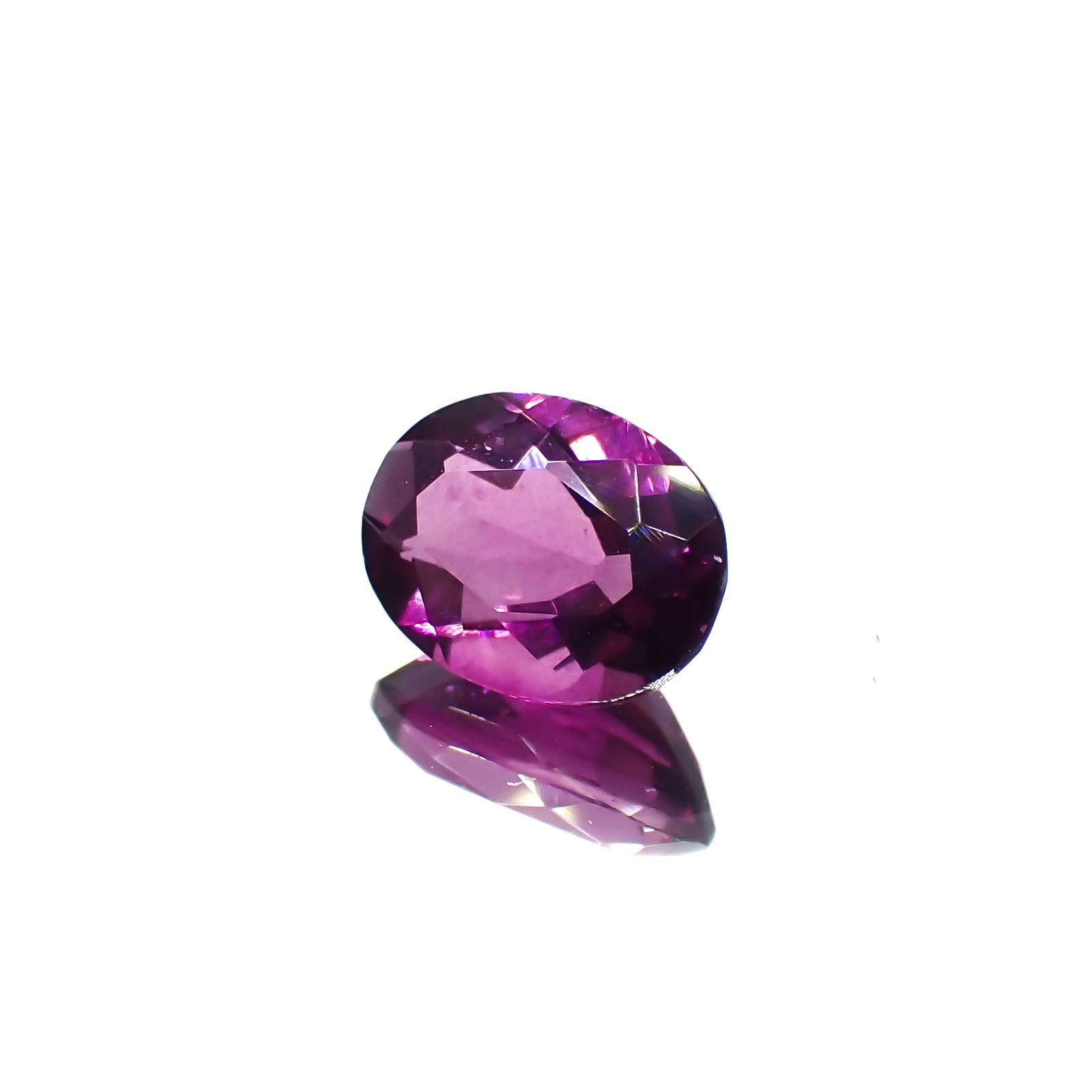 ピンクパープルフローライト 中国産 1.44ct[221018443]8.2x6.2mm前後