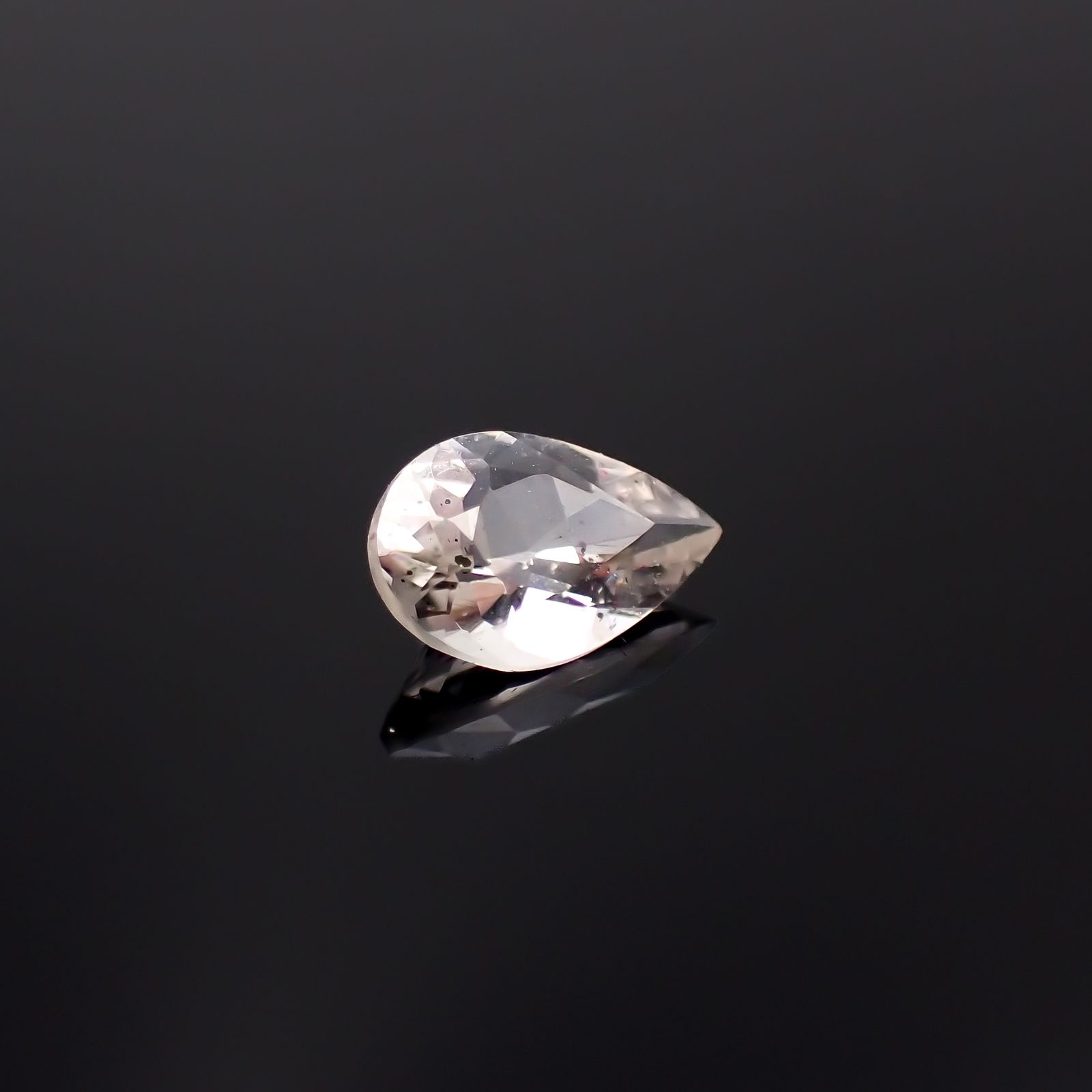 ティンカーベルクォーツ ブラジル産 0.54ct[240125438]7.4x4.8mm前後