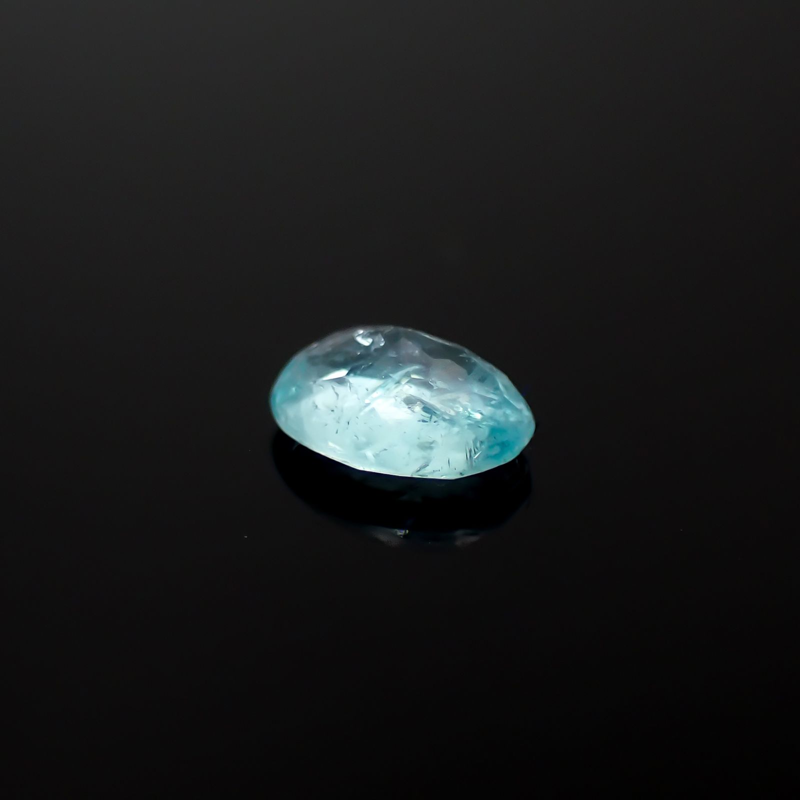 パライバトルマリン モザンビーク産 0.23ct[240928776]4.7x3.4mm前後