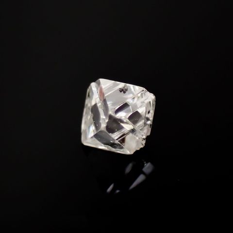ソーヤブルダイヤモンド 原石 ロシア産 0.087ct[221219190]2.5x2.6mm前後