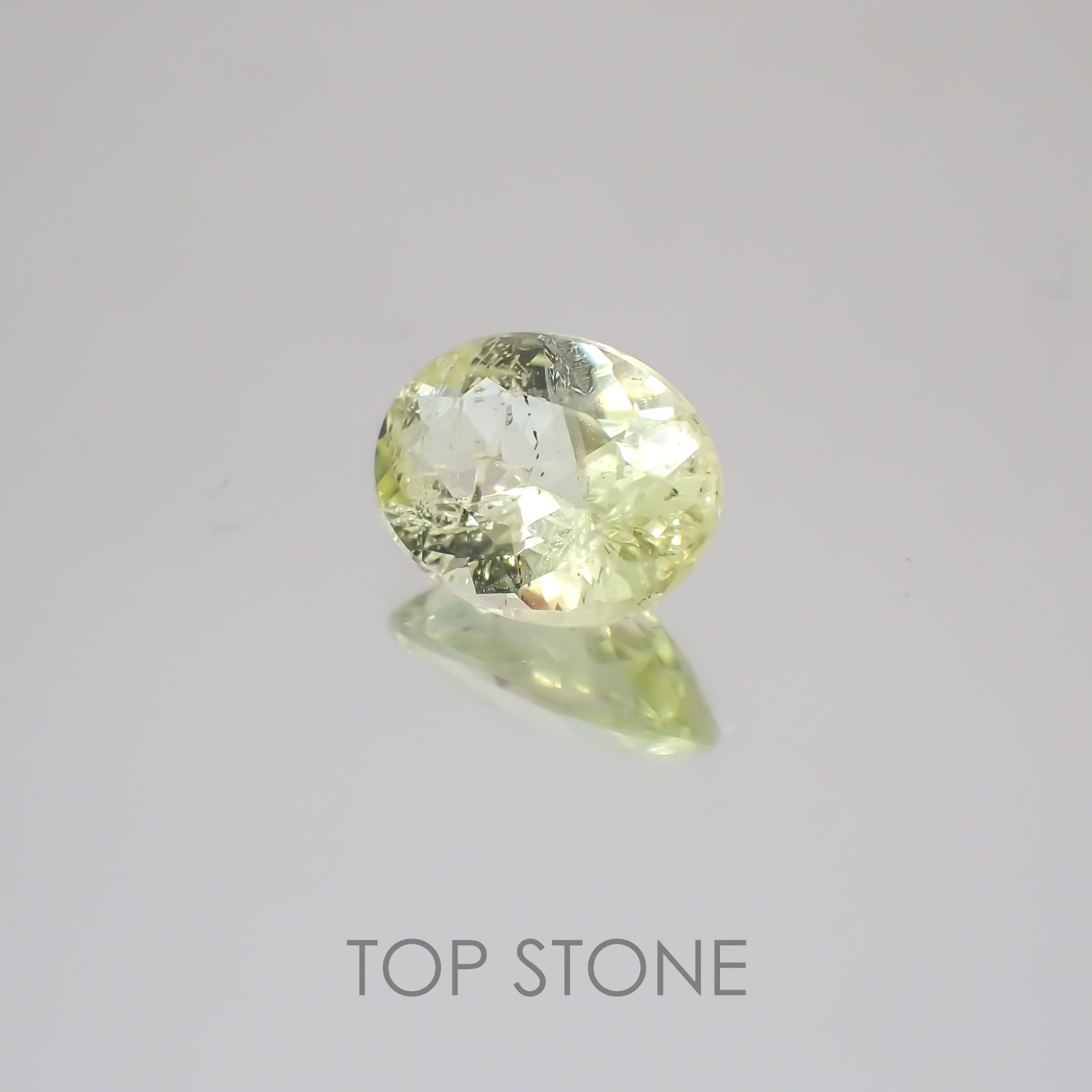 ブラジリアナイト(宝石名ブラジリアナイト) ブラジル産 1.44ct 識別済[19111561]8.5×6.4mm前後