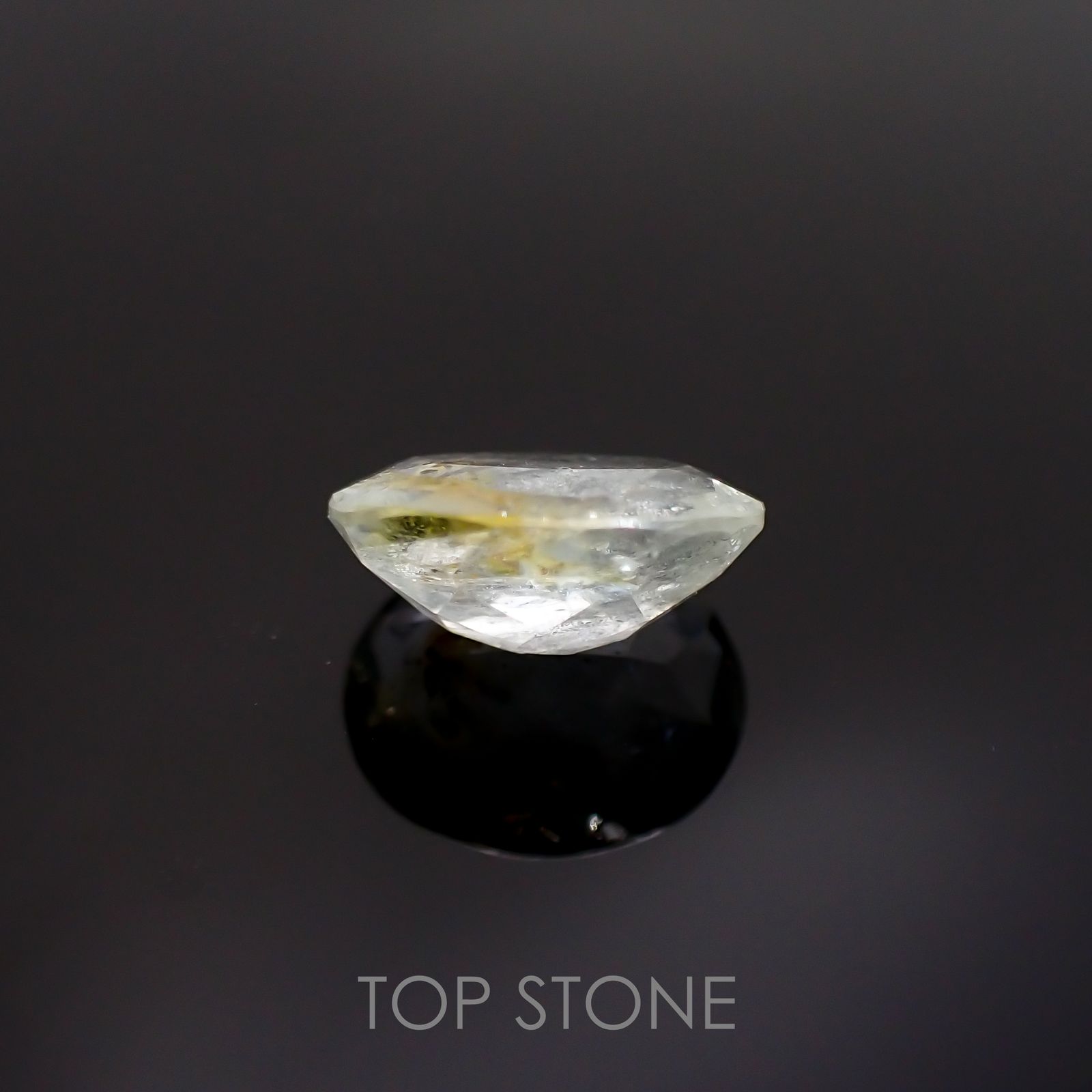 オーロラアクアマリン ブラジル産 2.43ct[220114407]10.5x8.4mm前後