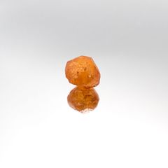 スペサルティンガーネット マンダリンオレンジカラー 原石(宝石名ガーネット)タンザニア産 5.80ct 識別済[230823122]9.8x8.8mm前後
