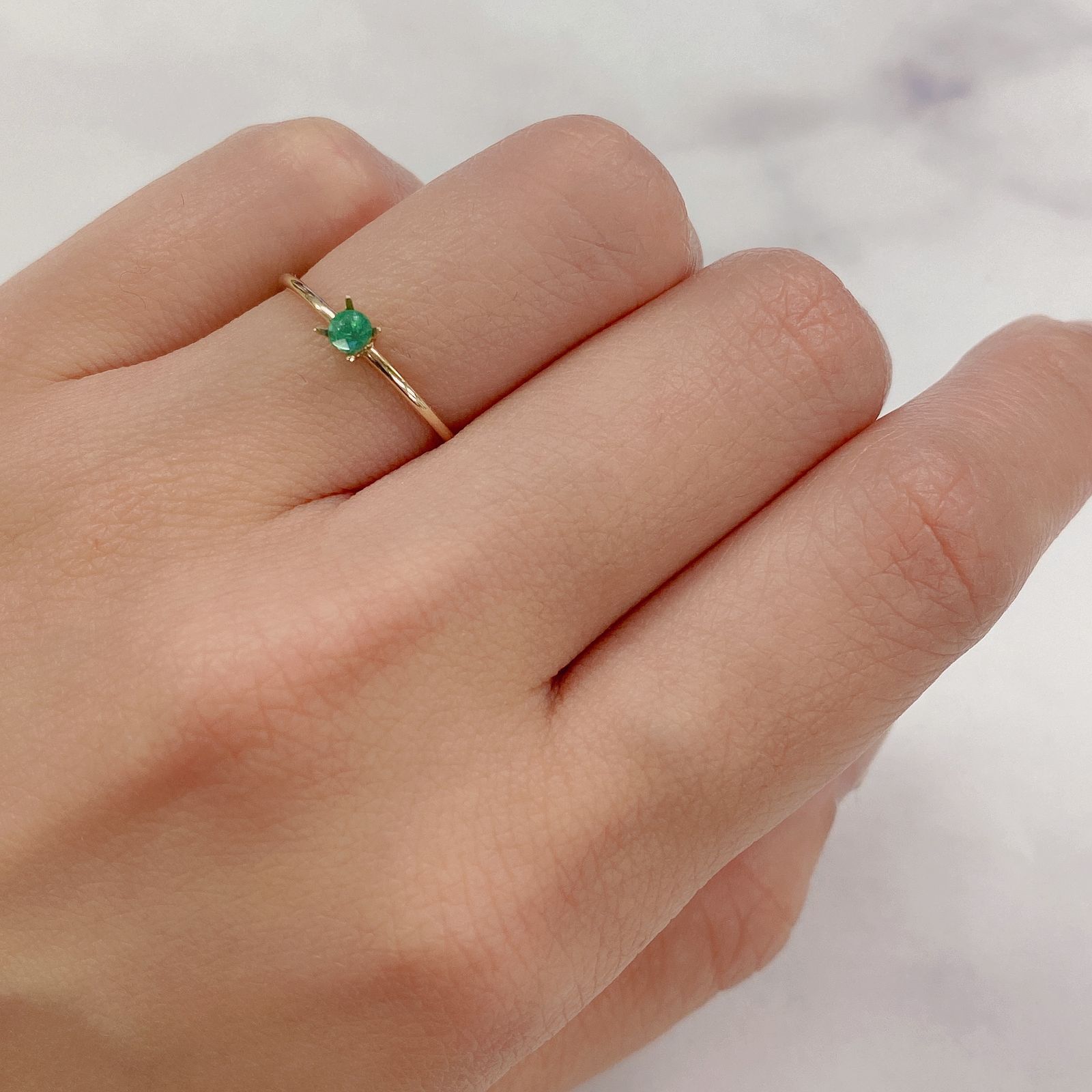 パライバトルマリン(宝石名トルマリン/別名パライバ・トルマリン) ブラジル・パライバ州バターリャ鉱山産 0.12ct 識別済[20096287]2.9×2.9mm前後