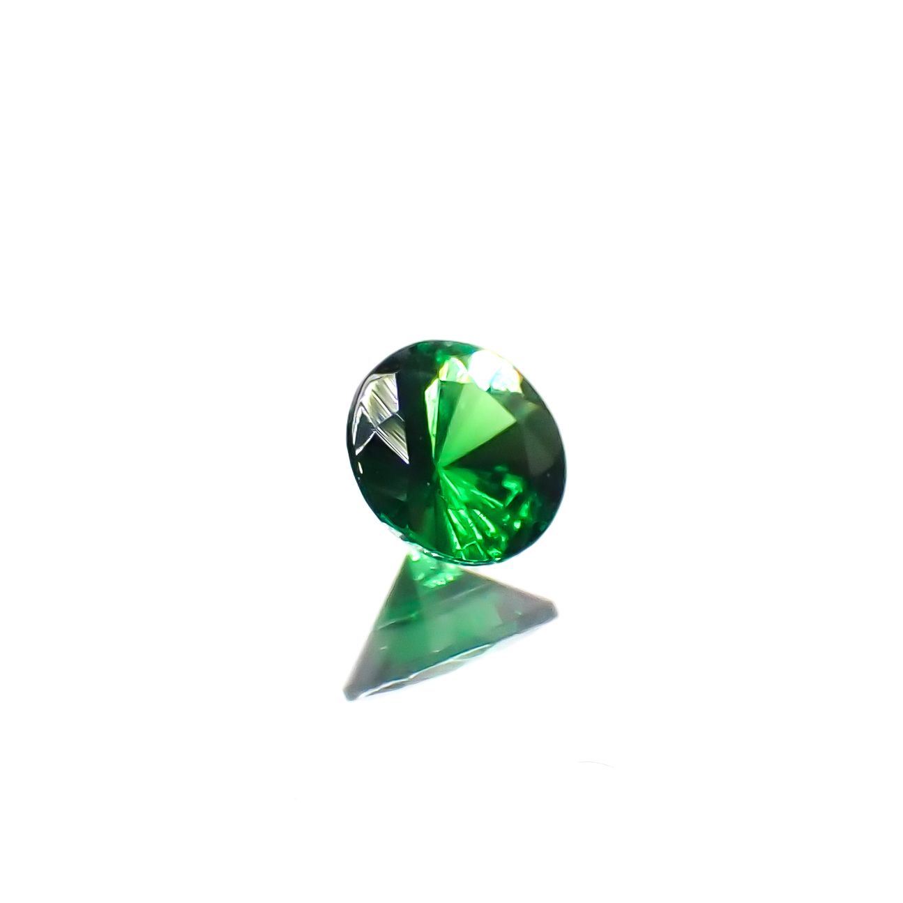 ツァボライト(宝石名グリーン グロッシュラー・ガーネット)タンザニア産 0.10ct 識別済[240226090]3x3mm前後