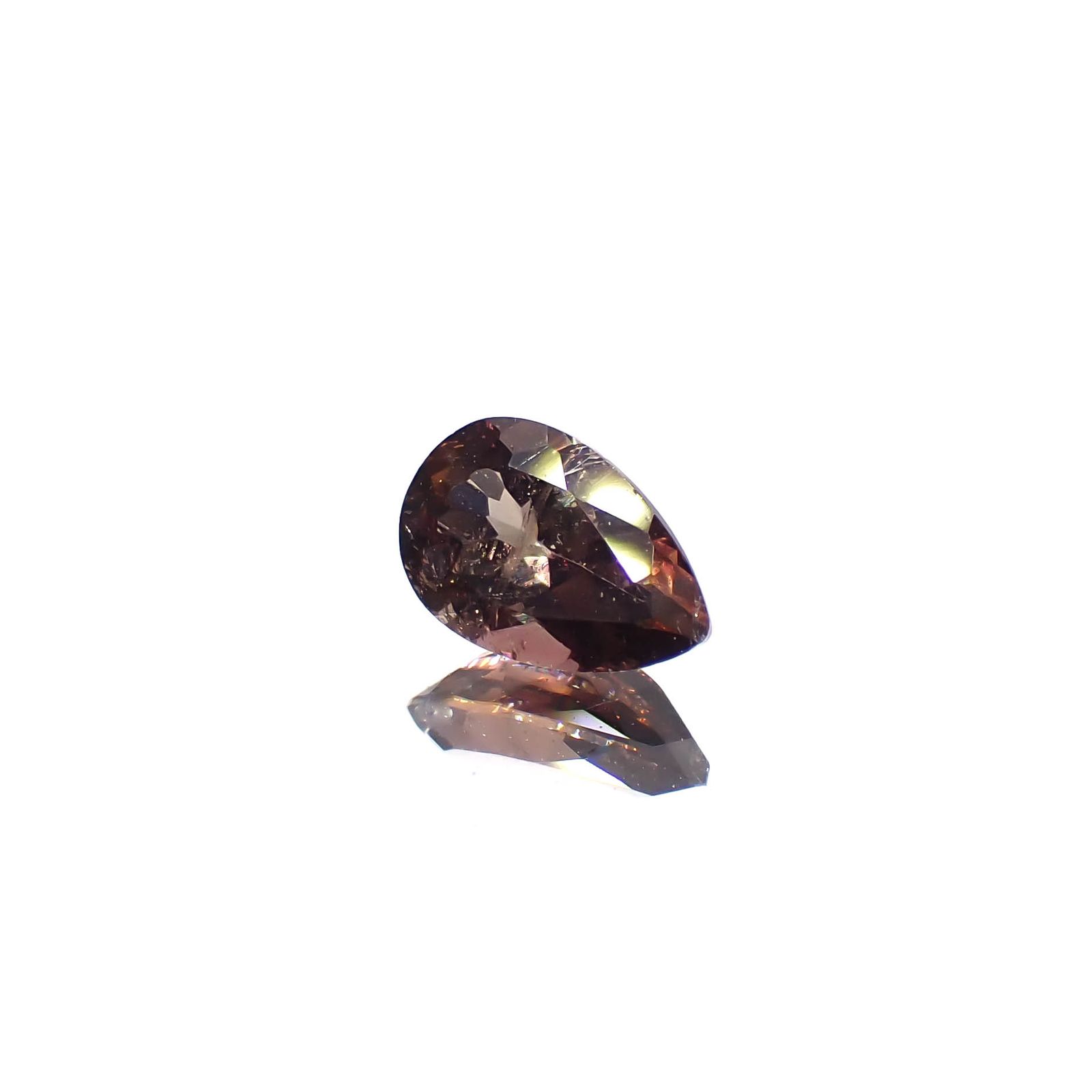 アキシナイト パキスタン産 0.37ct[240628147]5.8x3.6mm前後