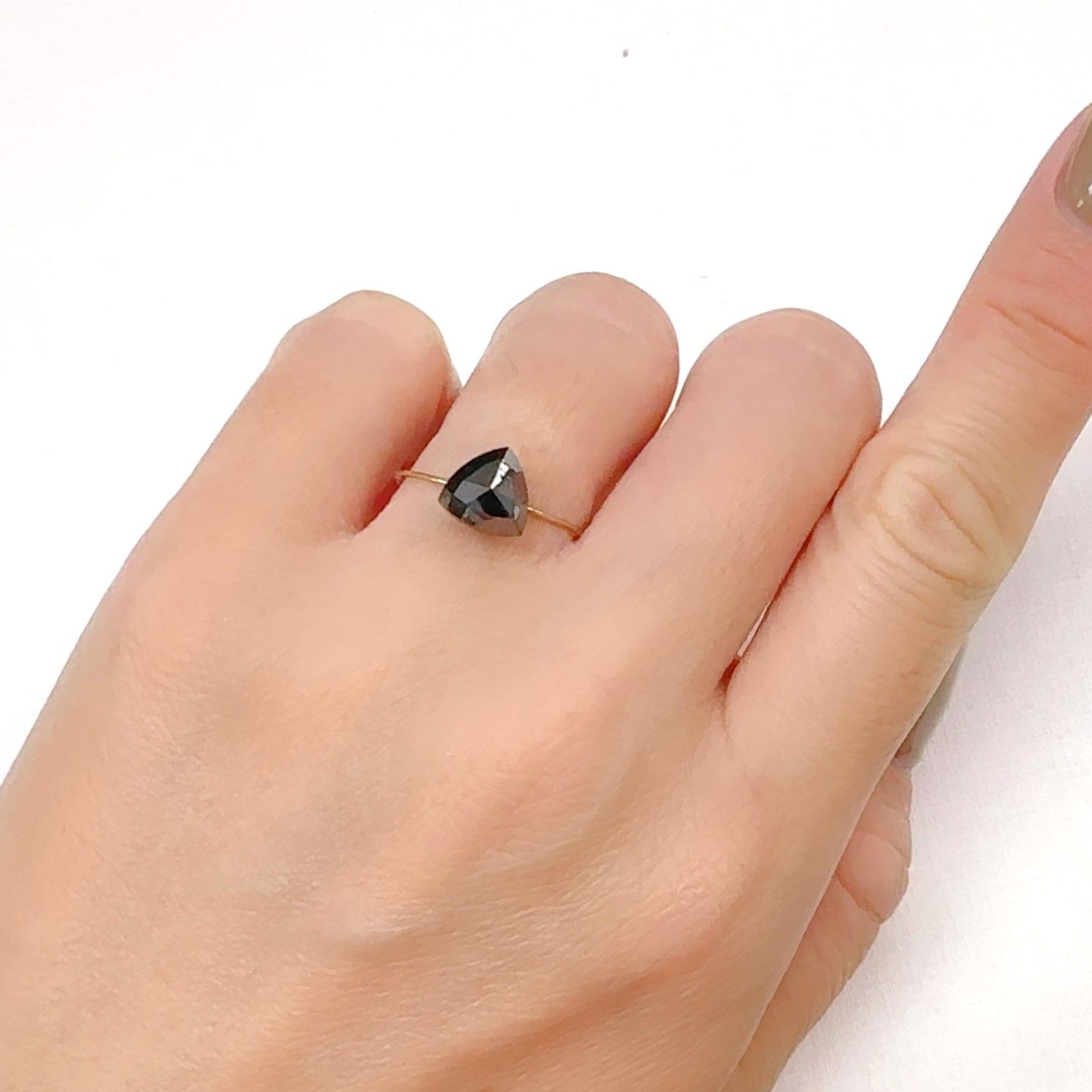 ◇ローズカット◇ブラックダイヤモンド ジンバブエ産 1.46ct[240928908]7.8x7.8mm前後