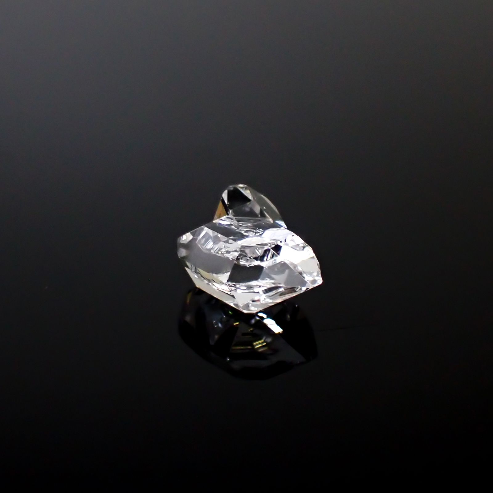 ハーキマーダイヤモンド 原石 アメリカ・ニューヨーク州産 4.80ct [250329968]13.2x10.5mm前後
