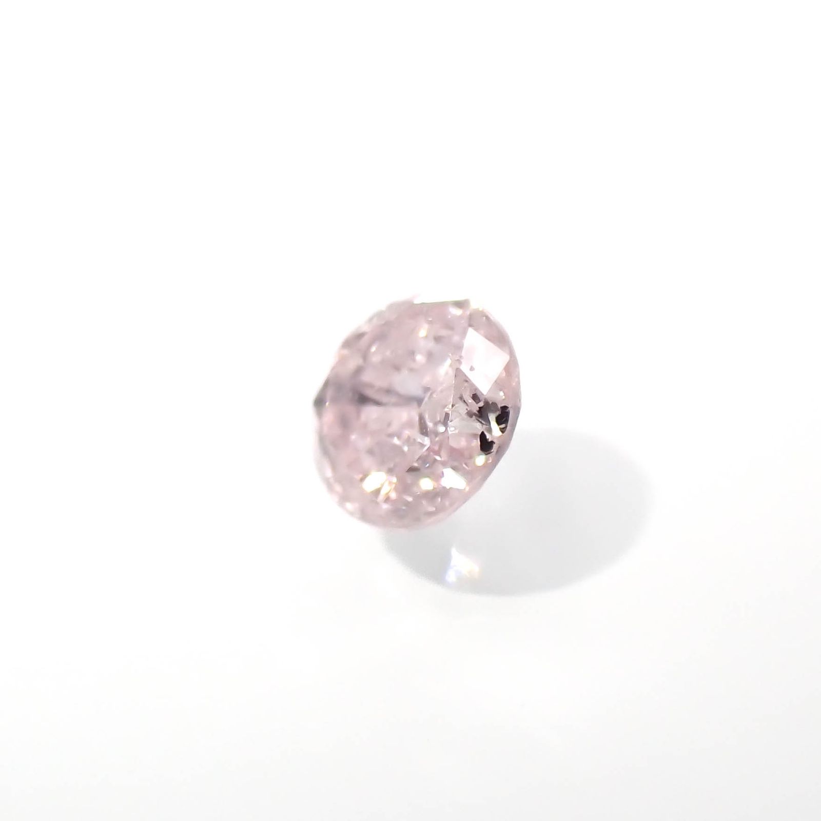ピンクダイヤモンド(宝石名ダイアモンド I-2/LIGHT PINK) 0.072ct ソ付(CGL)[230321209]2.52x2.56mm前後