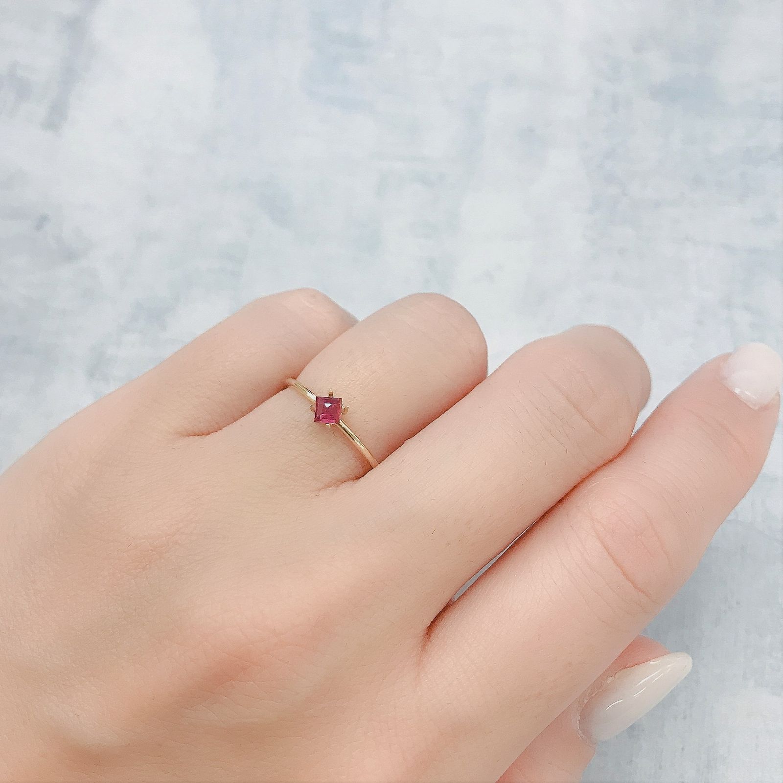 ルビー タイ/ビルマ産 0.25ct[220616358]3.1x3.1mm前後