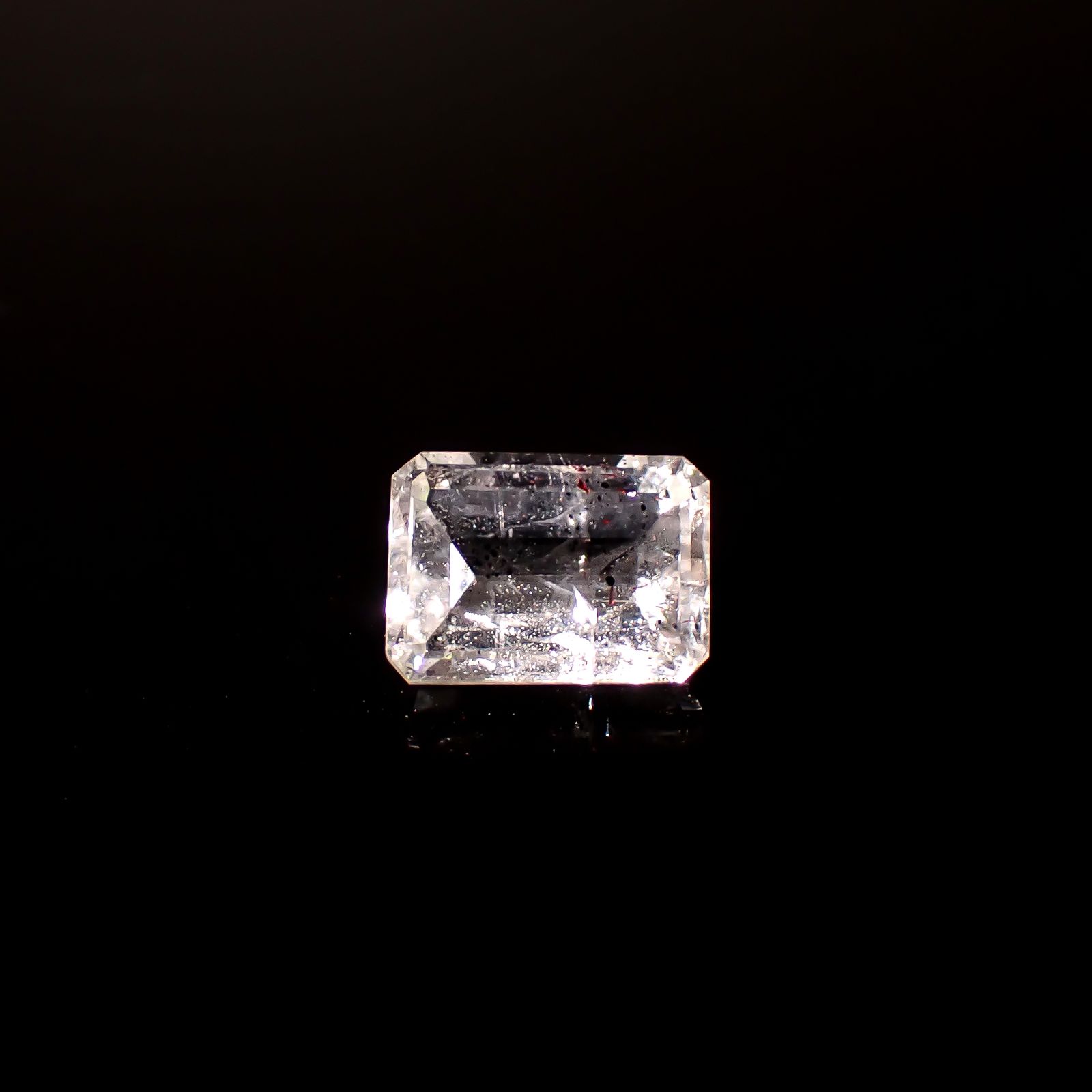 ティンカーベルクォーツ ブラジル産 2.32ct / 9.2x6.6mm前後 [260932865]