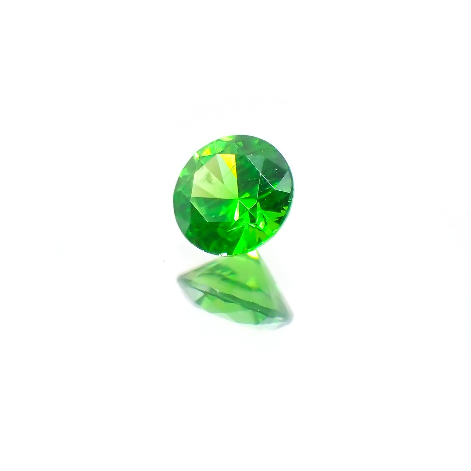 デマントイドガーネット(宝石名デマントイド・ガーネット)  ロシア産 0.144ct ソ付(彩珠)[210410507]3.1×3.1mm前後