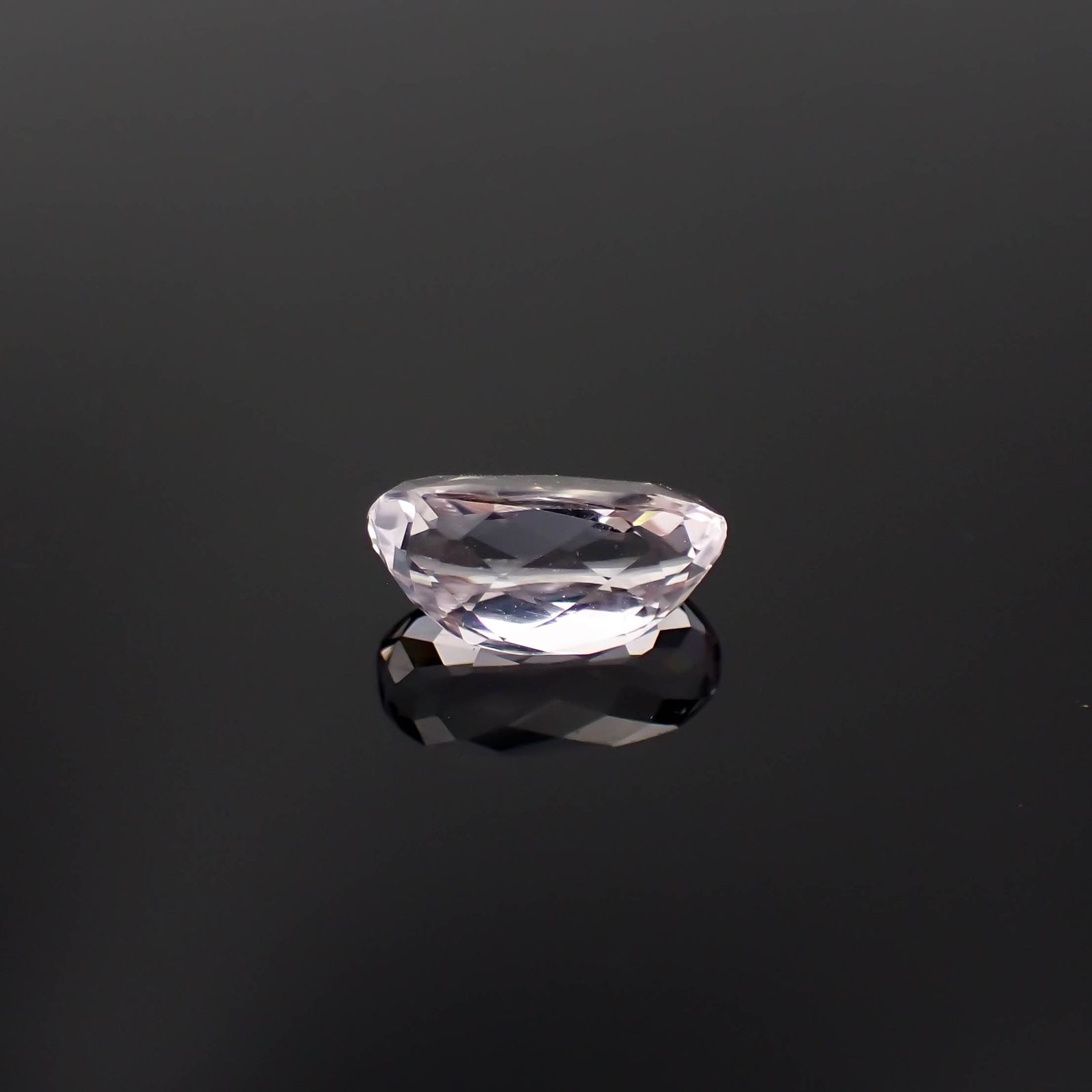 クンツァイト アフガニスタン産 1.86ct[230722933]10.1x5mm前後