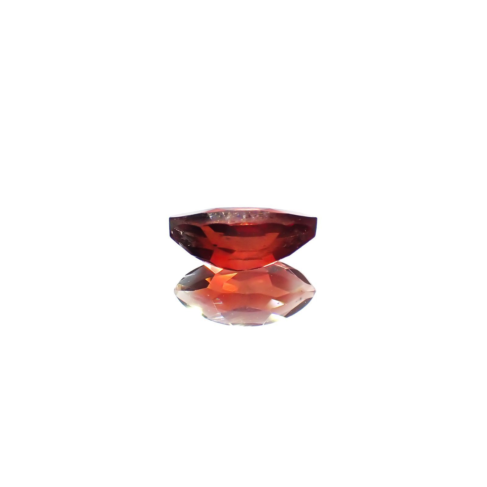 レッドラブラドライト(宝石名ラブラドライト)エチオピア産 0.65ct 識別済[230220385]8.1x3.9mm前後