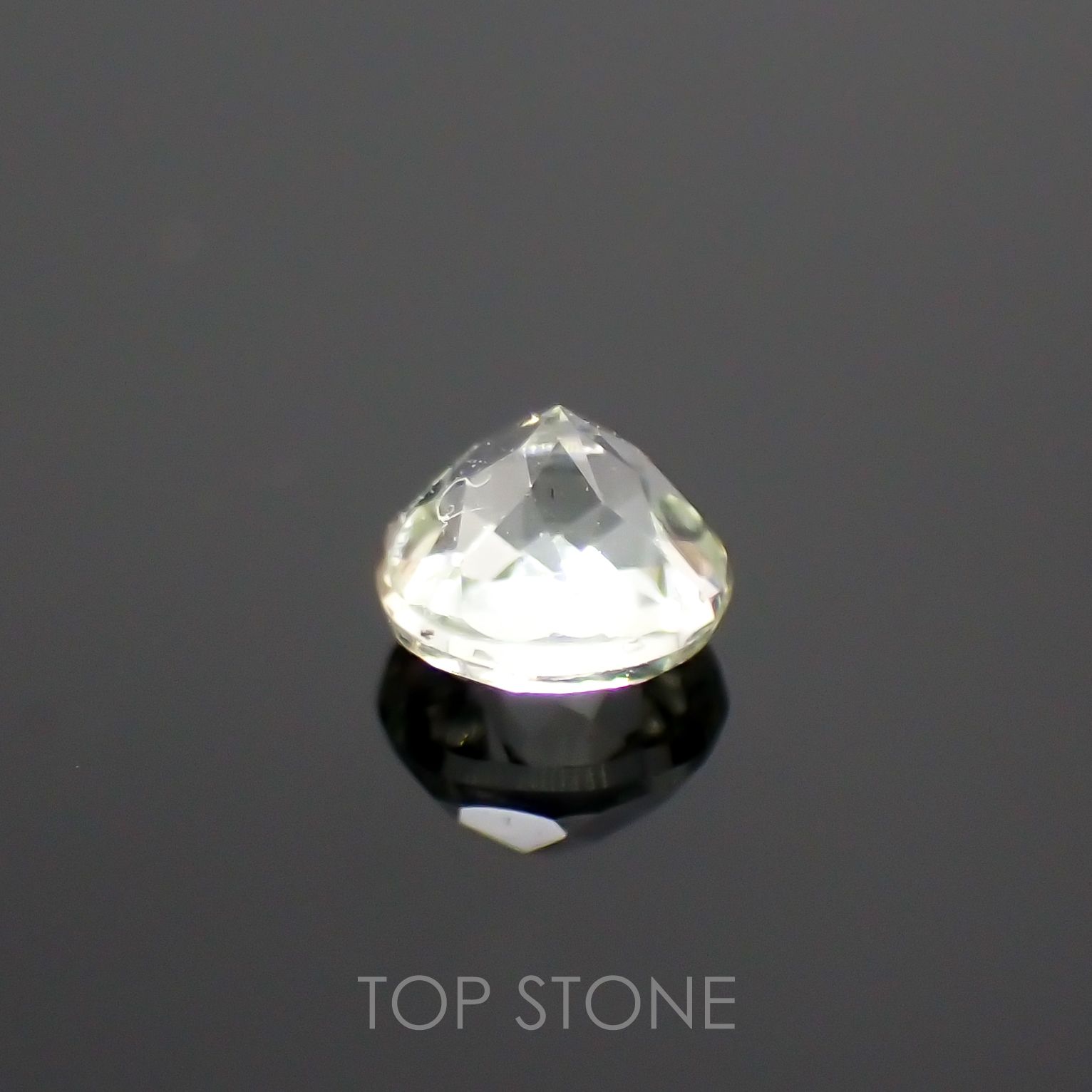 リューコガーネット ビルマ産 ルース 0.14ct[210711544]3×2.9mm前後