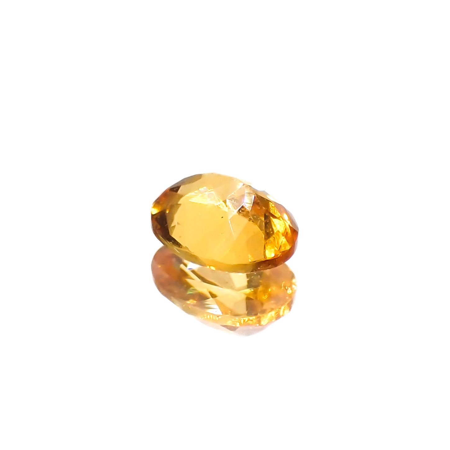 スペサルティンガーネット ナイジェリア産 0.47ct[230923376]5.2x4mm前後