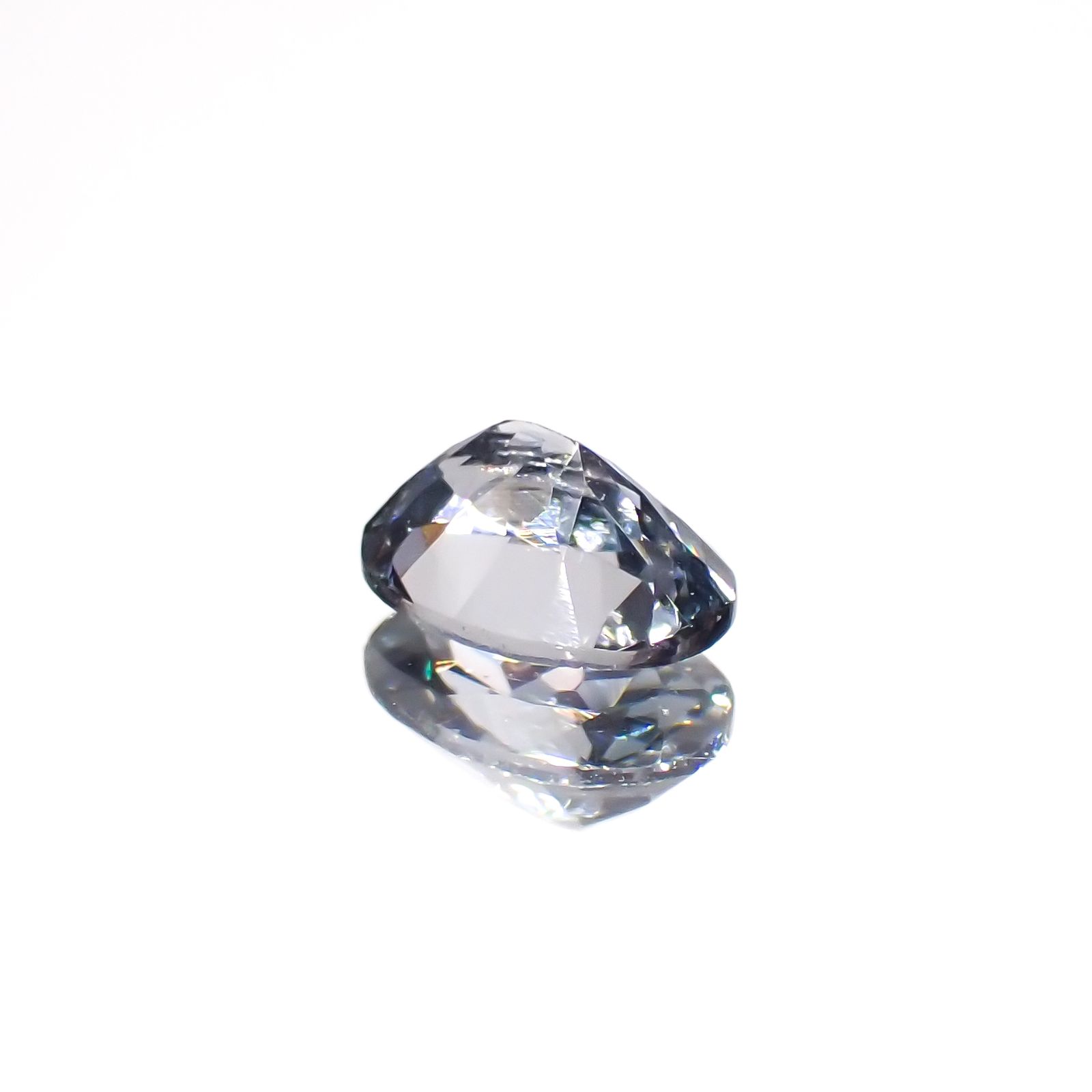 グレースピネル タンザニア産 0.53ct[230421542]5.8x4mm前後