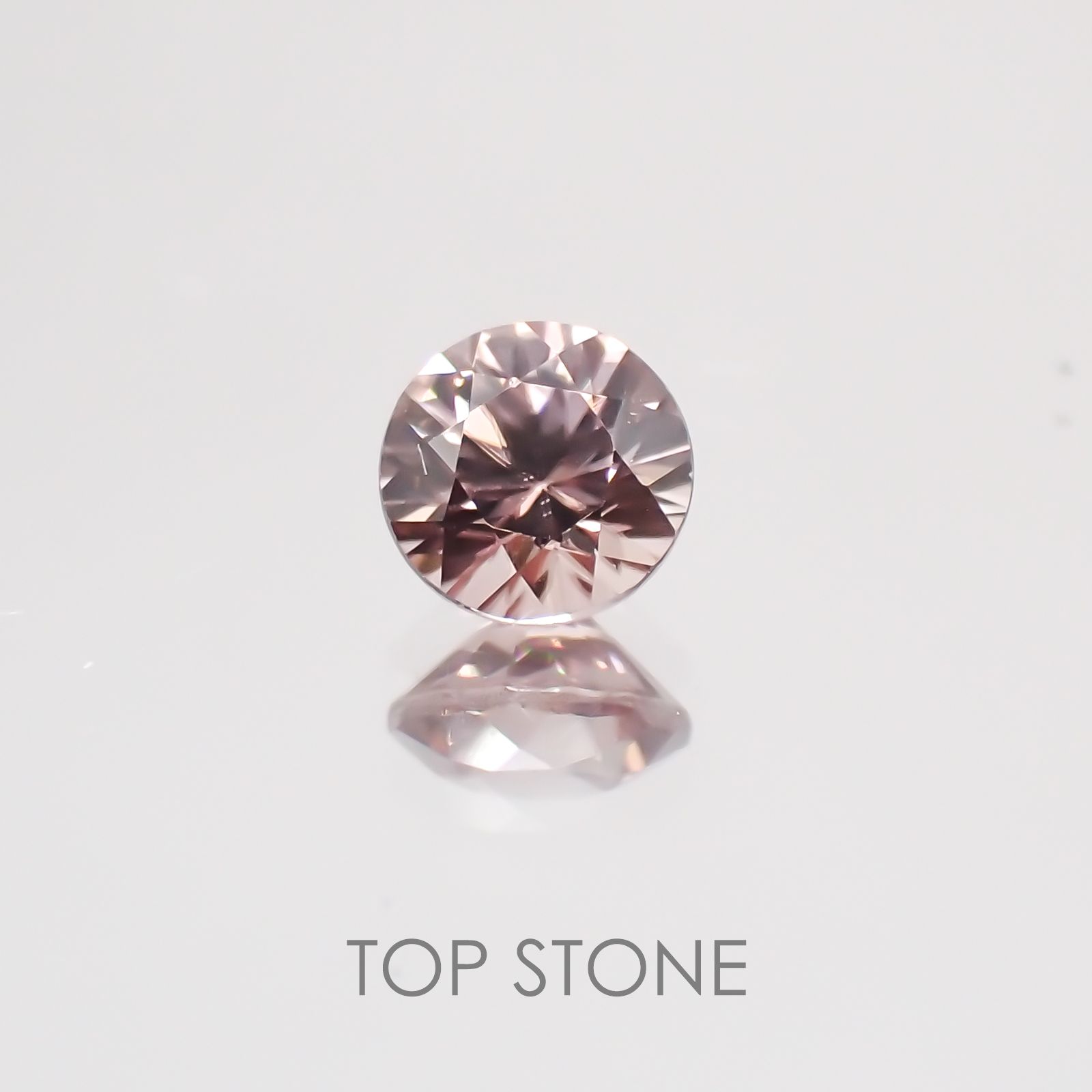 マラヤガーネット タンザニア産 ルース 0.38ct[21049373]4.1×4.1mm前後