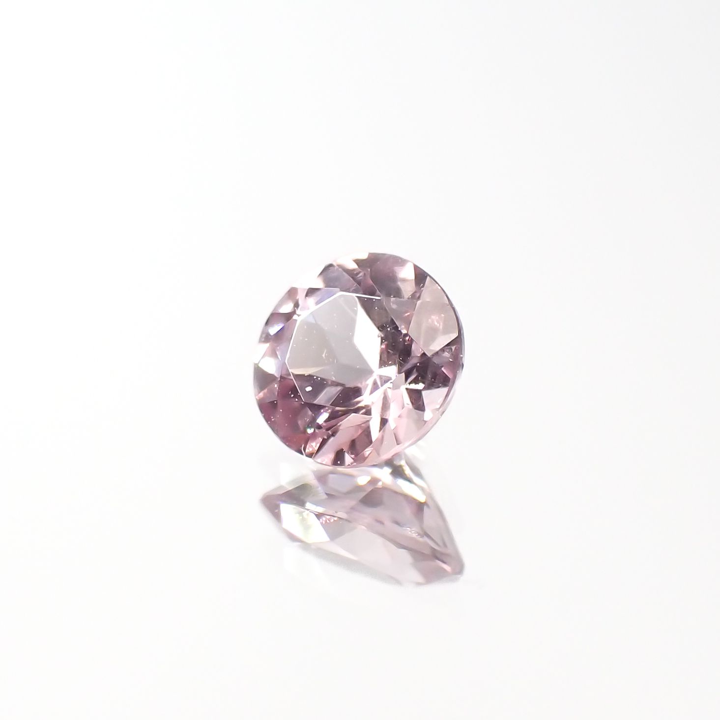 ドラゴンガーネット タンザニア産 0.30ct[230421446]4.1x4.1mm前後