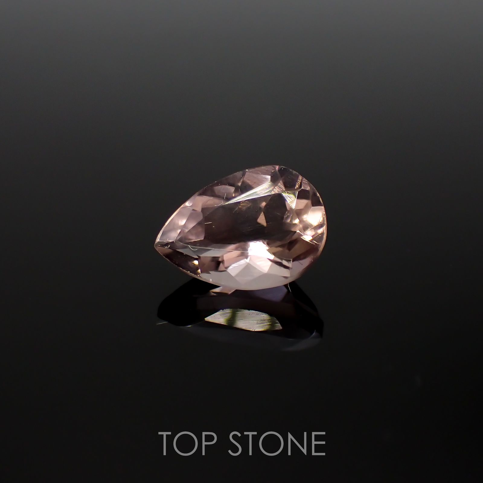 フローライト フルオレッセンス イギリス・ロジャリー鉱山産 2.81ct[220716926]10.6x7.5mm前後