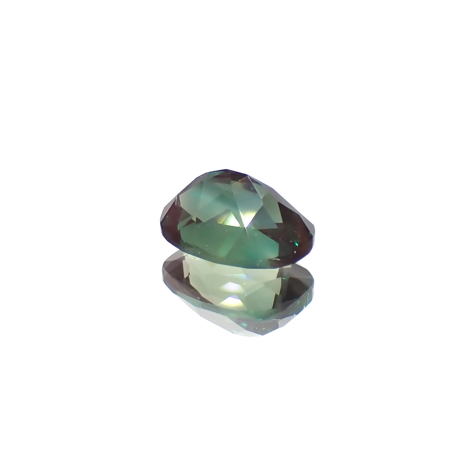 カラーチェンジアンデシン モンゴル産 1.20ct [230421480]8x6mm前後
