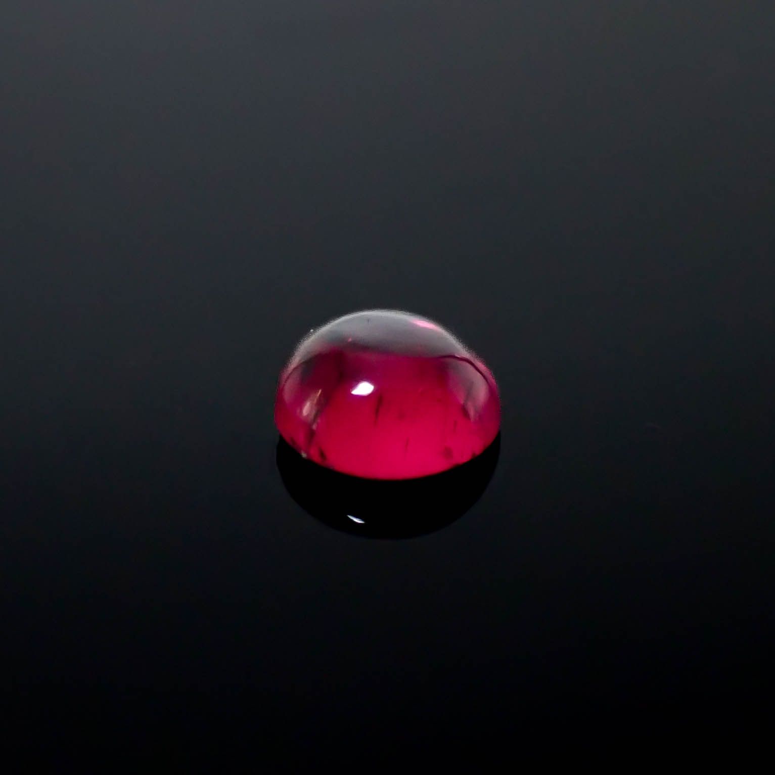 ルベライト ブラジル産 0.49ct [250530431]5x5mm前後