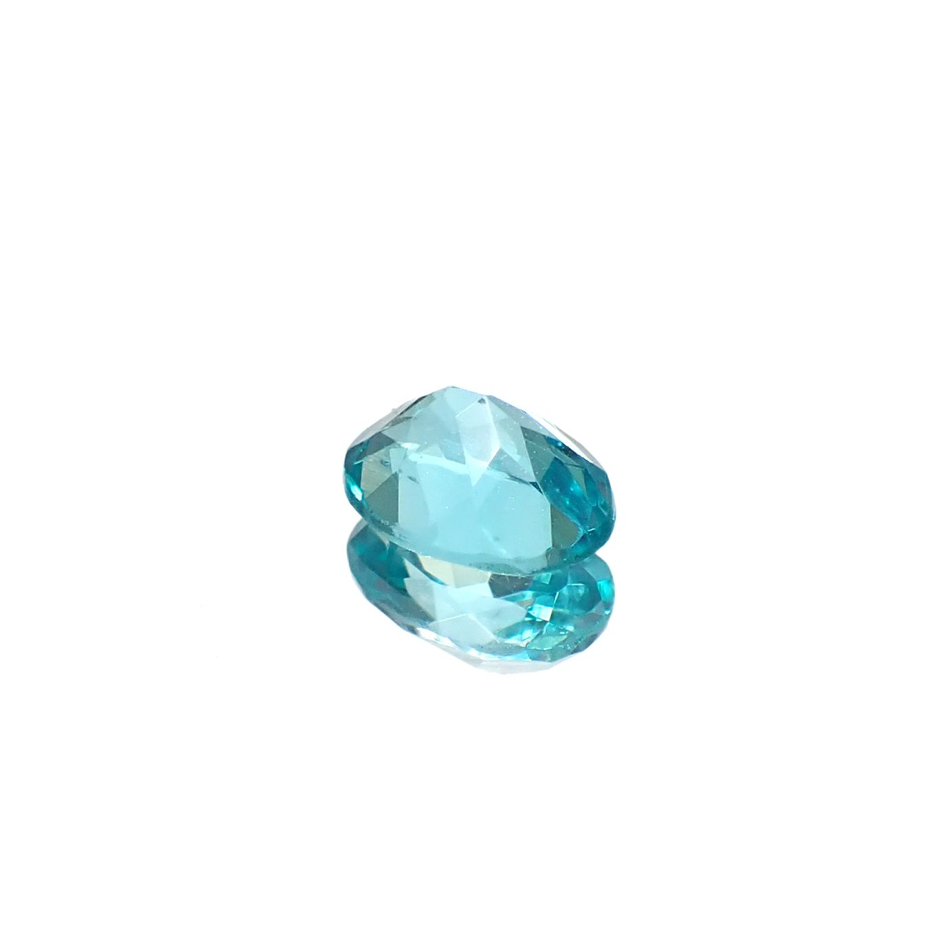 アパタイト(宝石名アパタイト)ブラジル産 0.84ct 識別済[230522008]7x5.2mm前後
