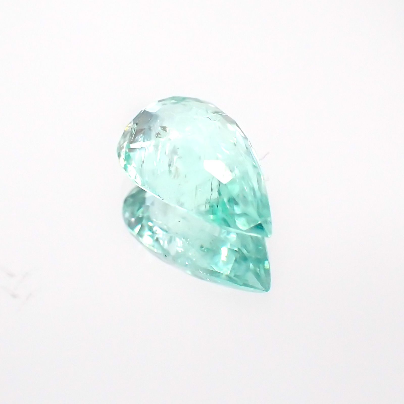 パライバトルマリン(宝石名トルマリン/別名パライバ・トルマリン) モザンビーク産 1.057ct ソ付(宝貴協)[21017745]9.1×5.5mm前後