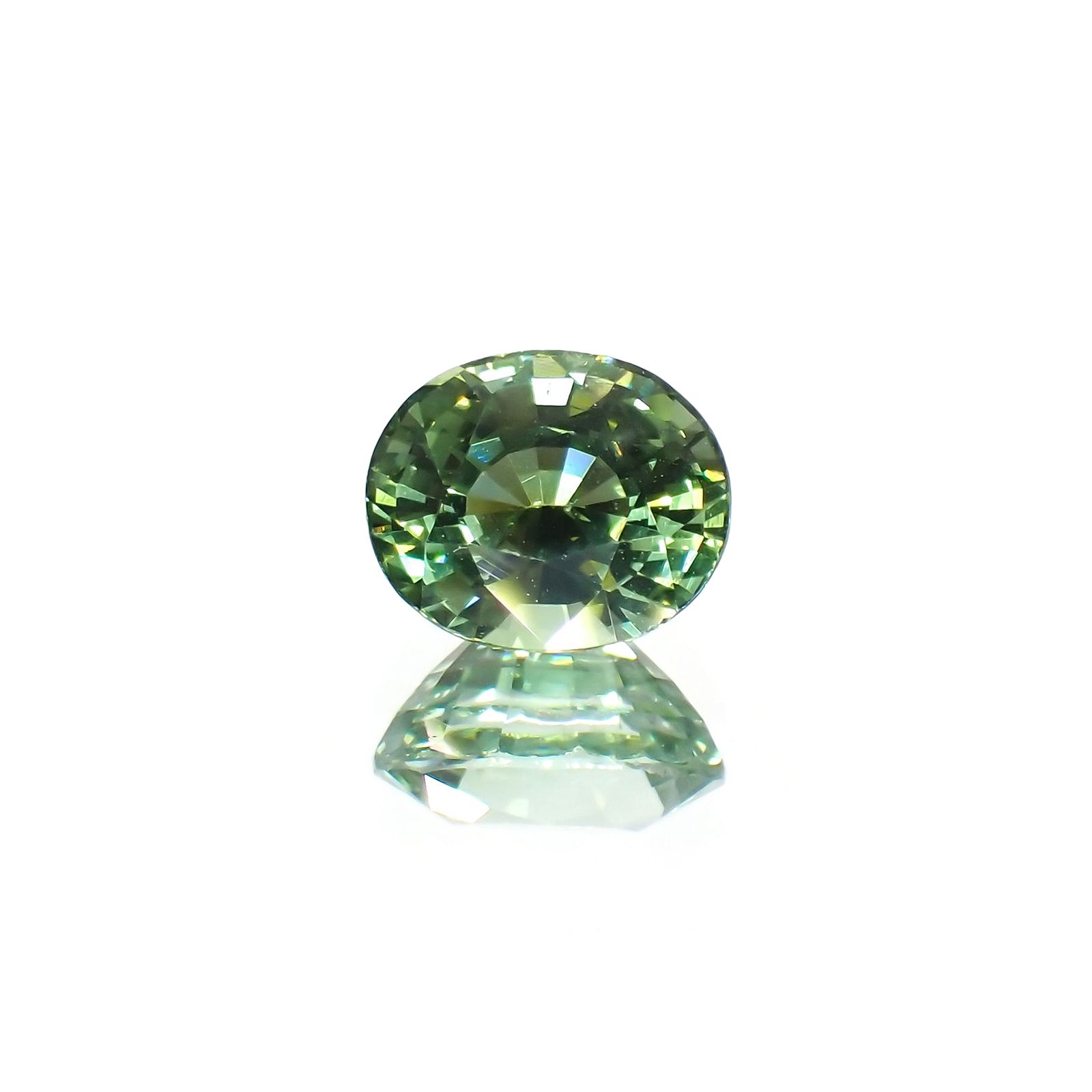 ミントトルマリン(宝石名グリーン・トルマリン) ルワンダ産 ソ付(彩珠) 1.619ct / 7.8x6.5mm前後 [260313631]