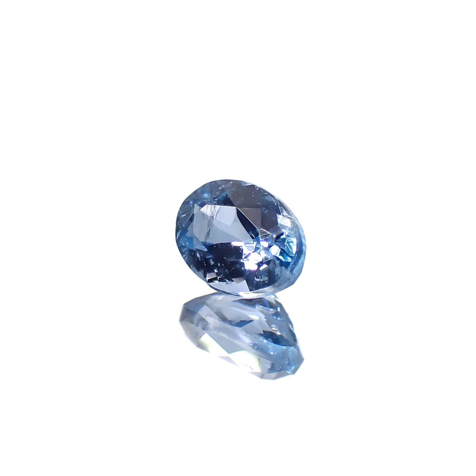 タトゥーアクアマリン ブラジル・ミナスジェライス州タトゥー鉱山産 0.19ct[240627944]4.2x3.1mm前後