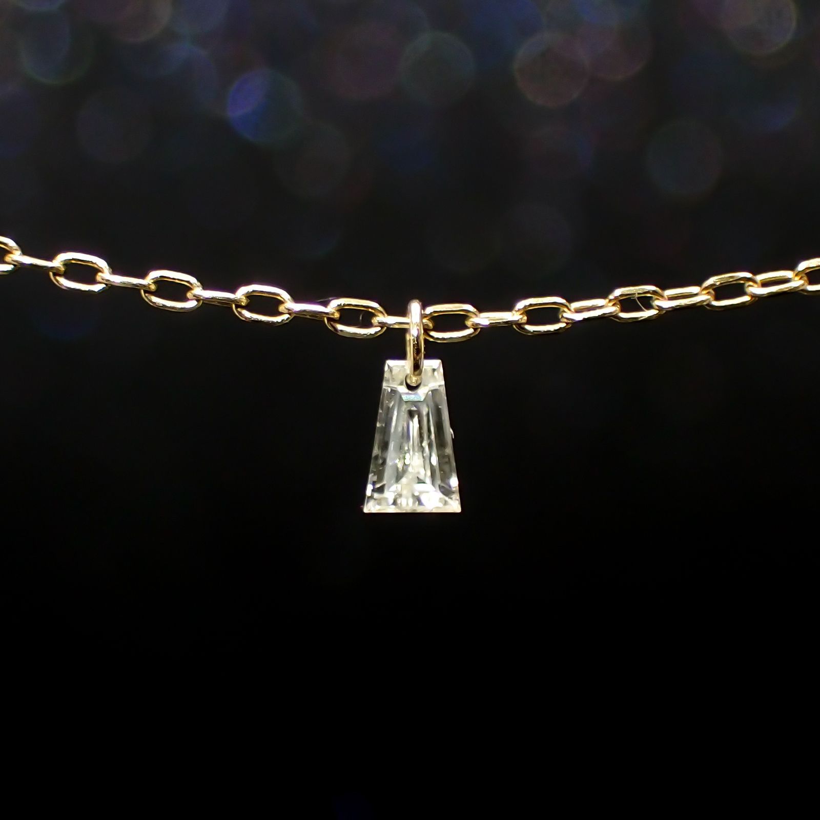 ◇La terre(ラ・テール)◇K18ダイヤモンドチャーム TTLC/SI (宝石名ダイアモンド) 0.059ct 識別済[220115344]3.1x1.9mm前後