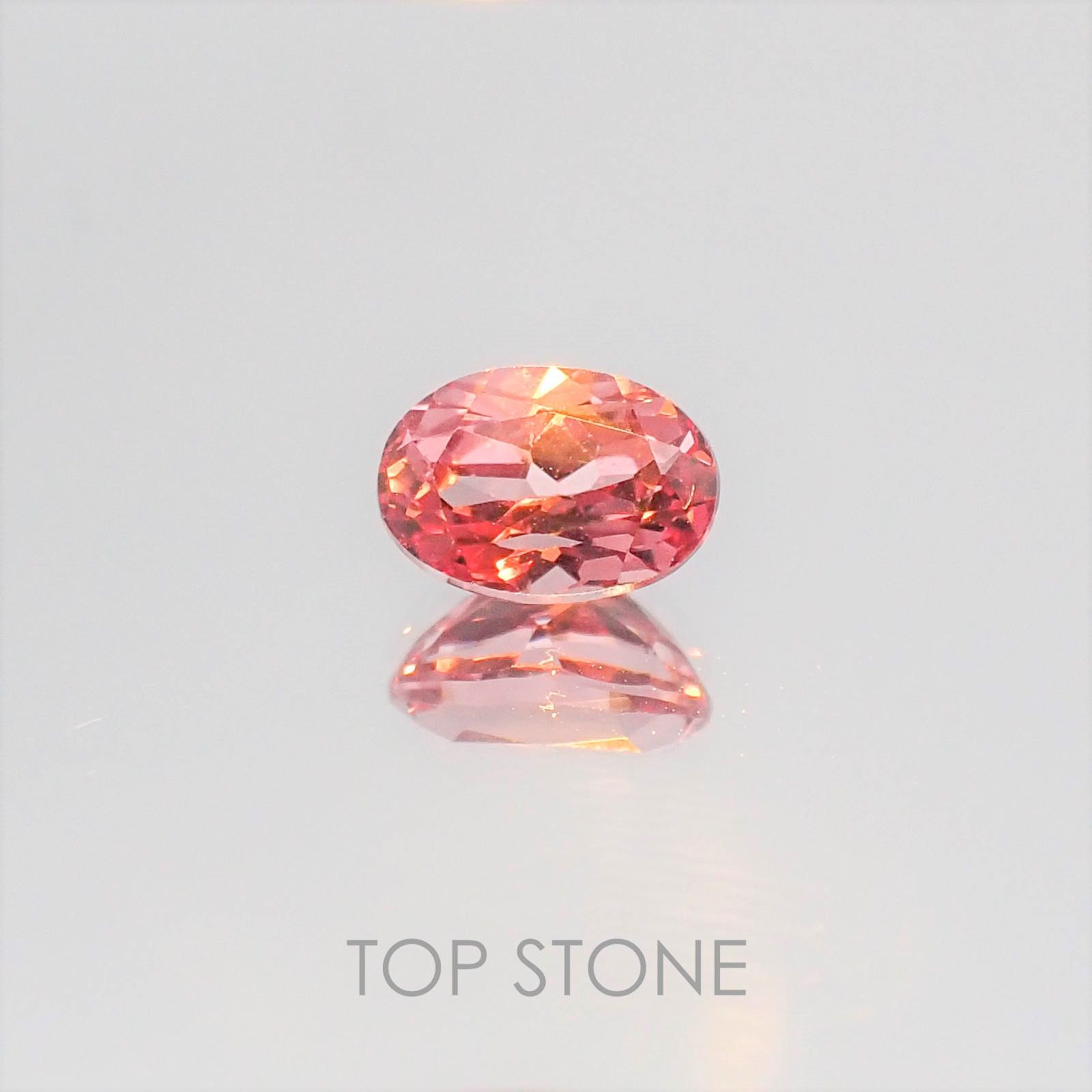 カラーチェンジマラヤガーネット タンザニア産 ルース 1.13ct[20074277]6.9×4.9mm前後