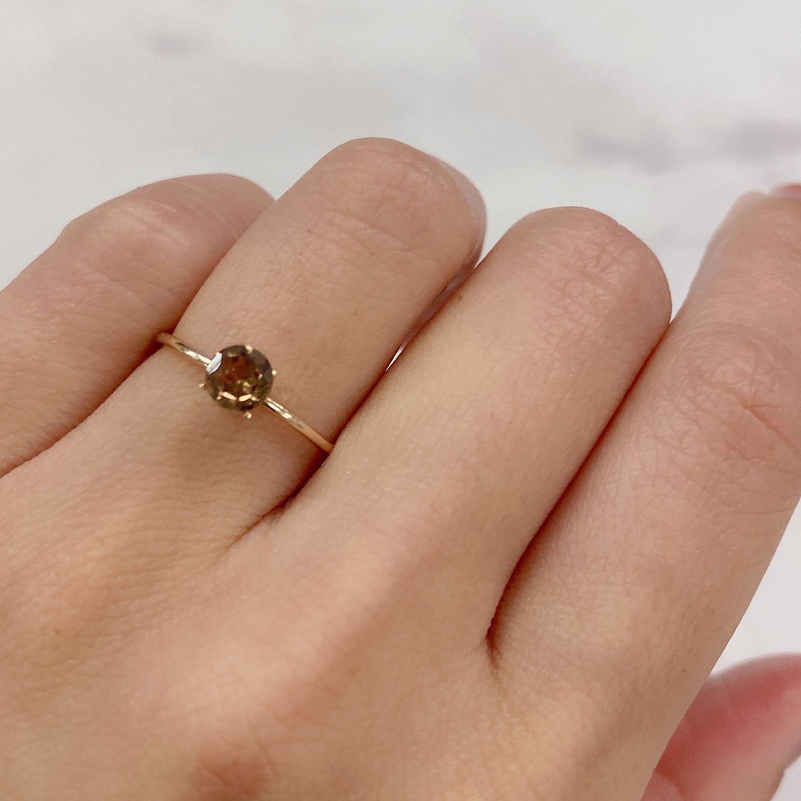 カラーチェンジマラヤガーネット(宝石名ガーネット) タンザニア・マヘンゲ産 0.58ct 識別済[20106084]5×5mm前後