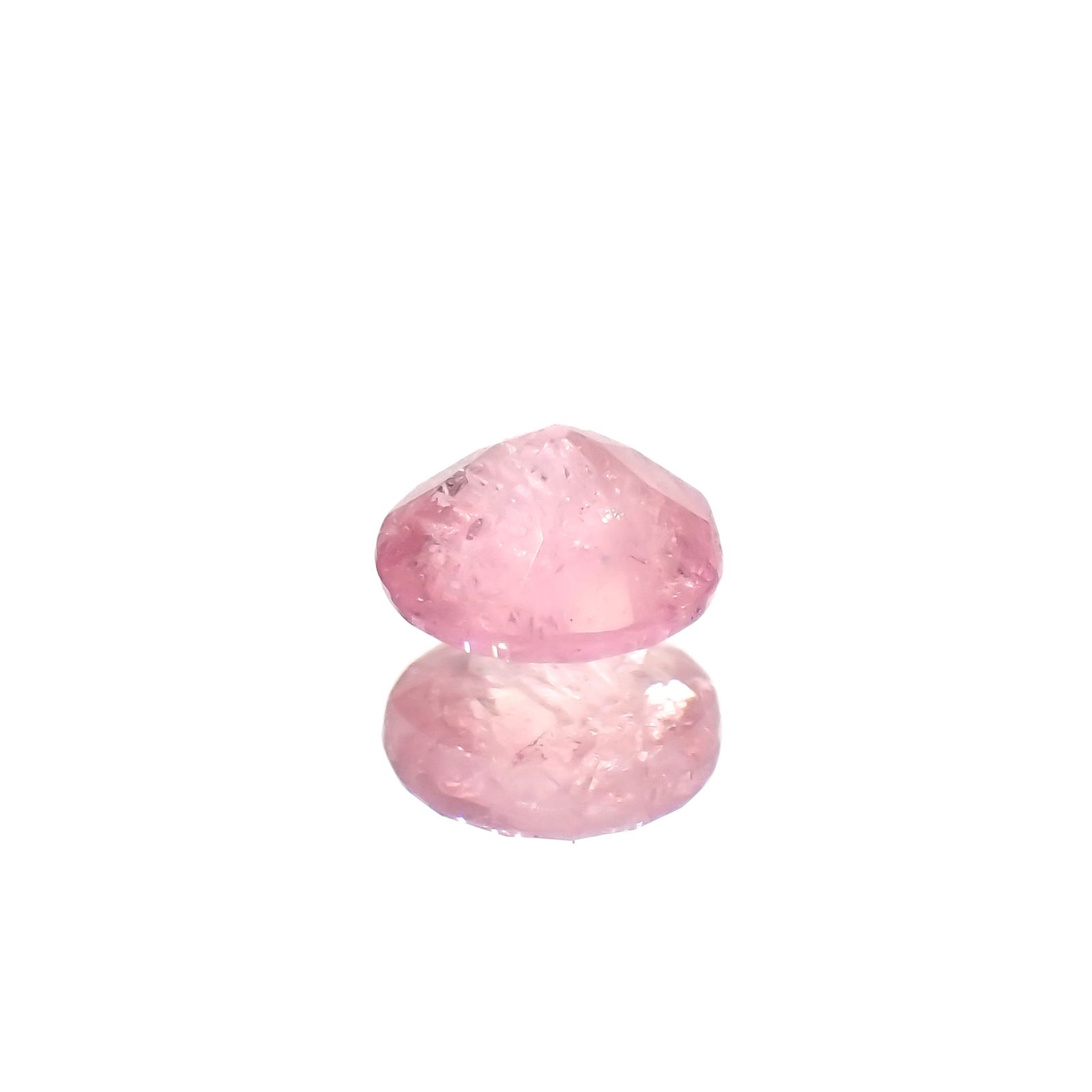 ペツォッタイト(ラズベリル)(宝石名ペツォッタイト)マダガスカル産 0.22ct 識別済[231023642]3.9x3.8mm前後