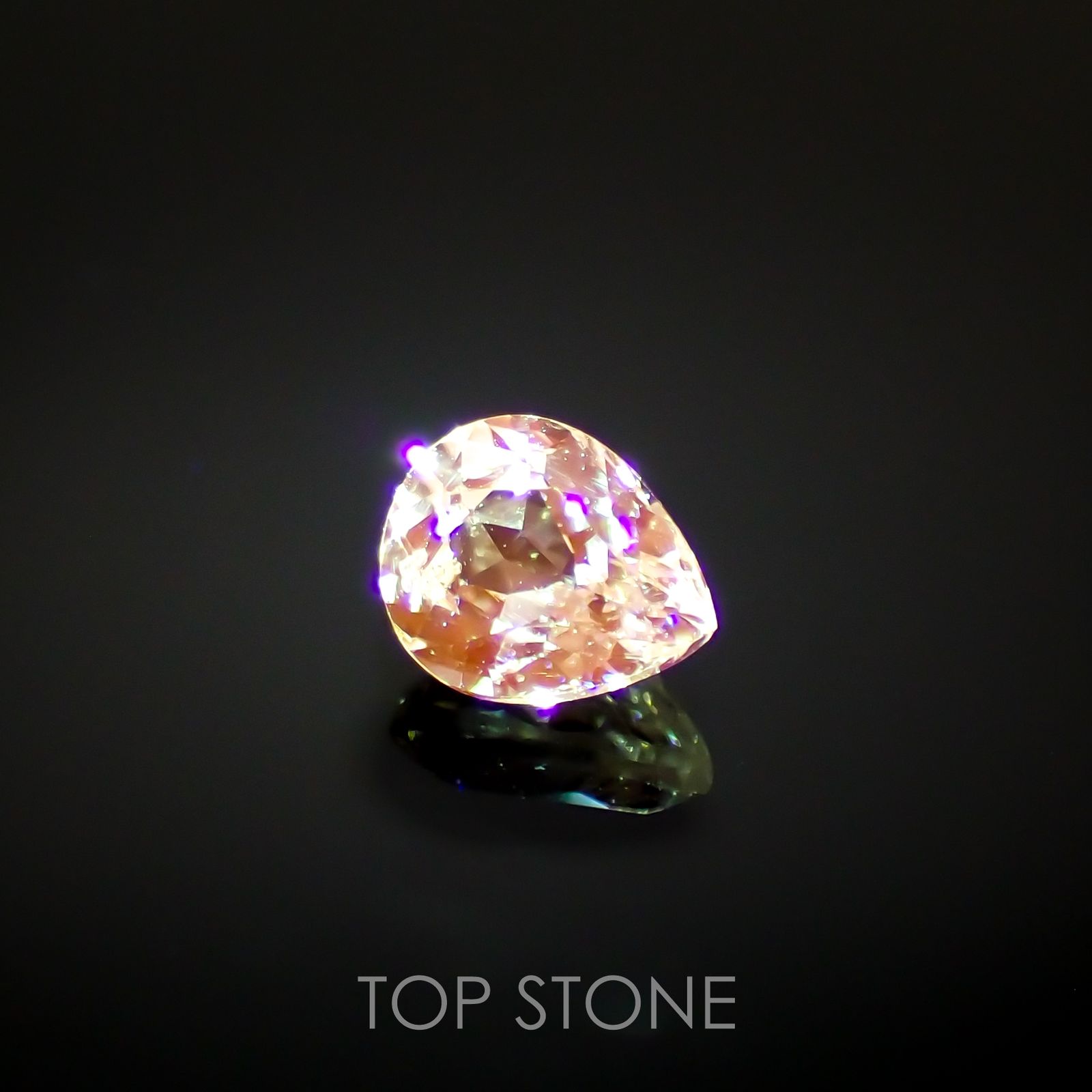 リューコガーネット ビルマ産 ルース 0.27ct[210711548]4.2×3.4mm前後