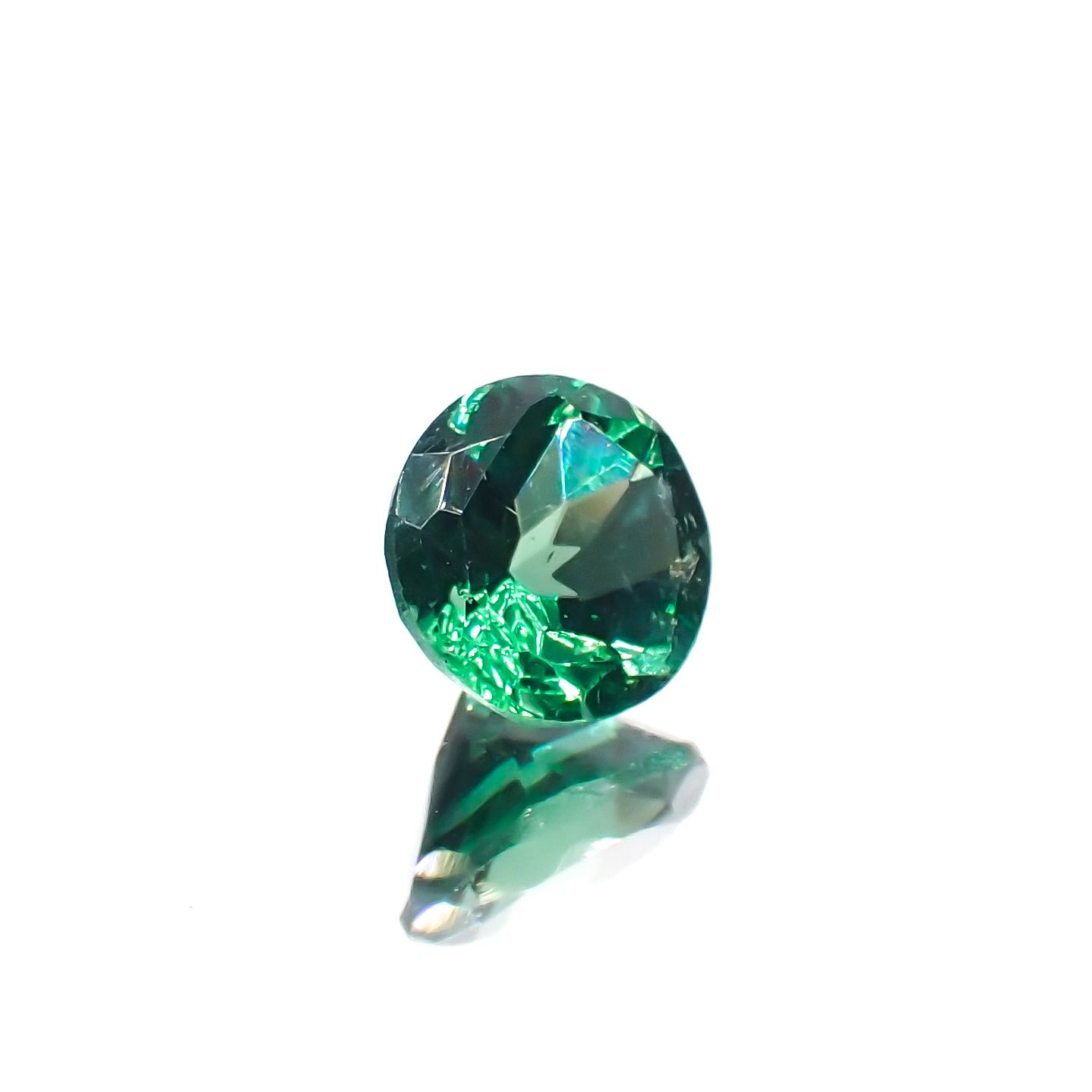 ノーブルモロキサイト マダガスカル産 0.60ct[230321366]5.1x5.1mm前後
