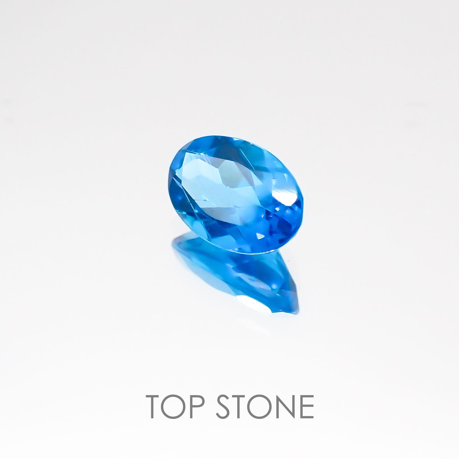 ネオンブルーアパタイト ブラジル産 ルース 0.42ct[20128299]6×3.9mm前後
