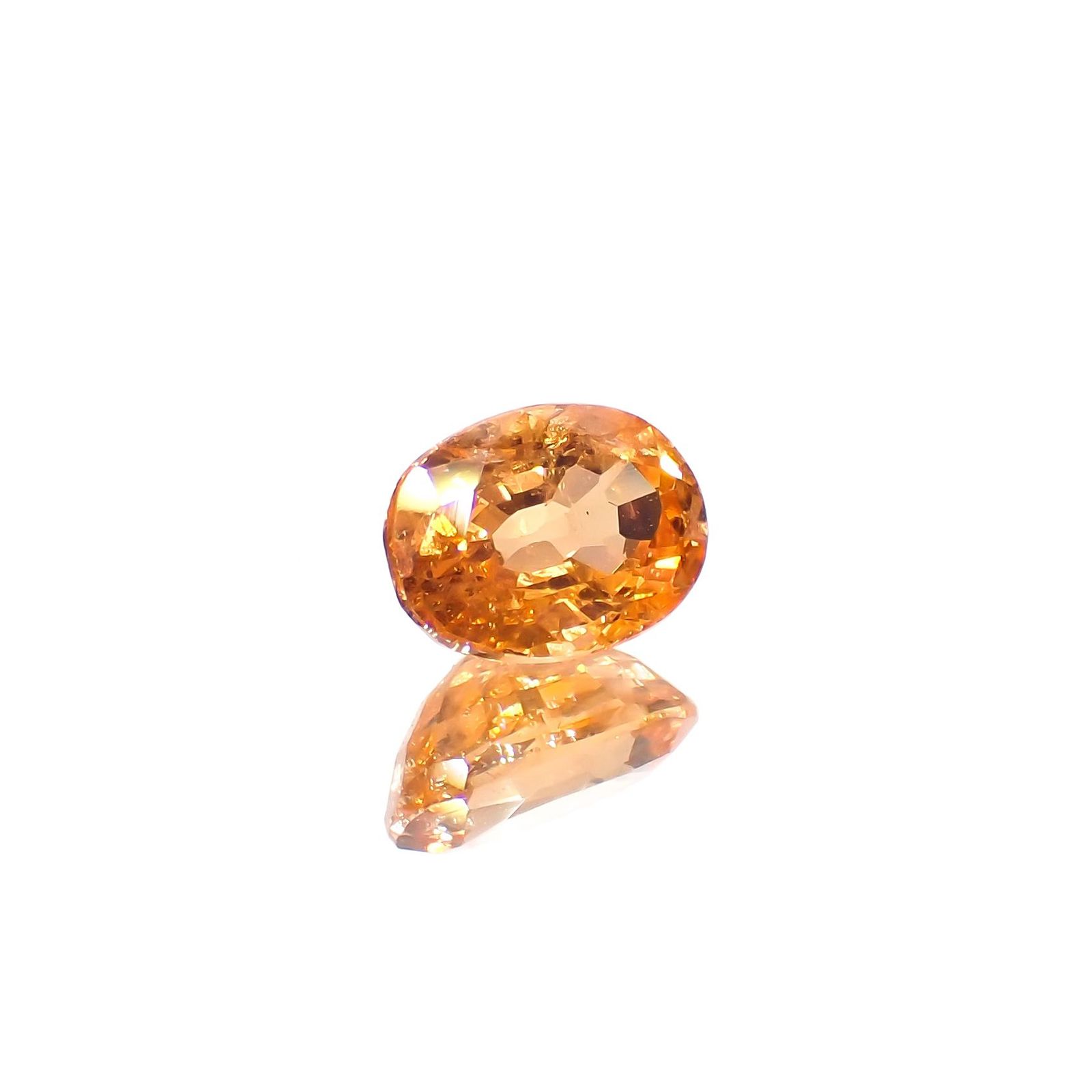 スペサルティンガーネット マンダリンオレンジカラー(宝石名ガーネット)ナイジェリア産 識別済 1.32ct / 7x5.1mm前後 [260623388]