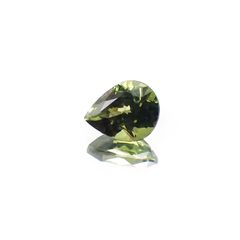 ゴールドシーンサファイア 非加熱(宝石名シーン・サファイア)ケニア産 識別済 0.89ct / 6.6x5.1mm前後 [231124074]